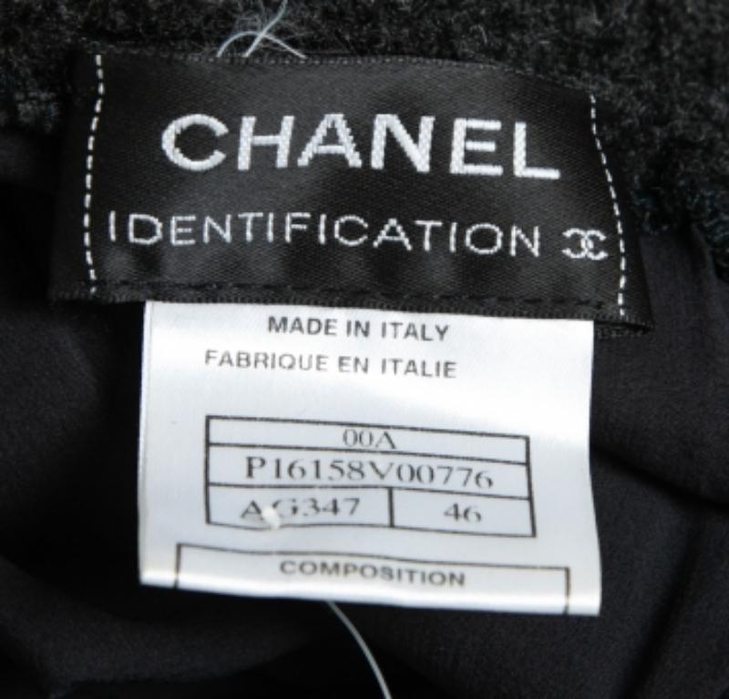 Chanel Vintage Gris Oscuro Pelo y Lana Camel Maxifalda de Punto Abierto XL en Bueno Estado en Dubai, Al Qouz 2
