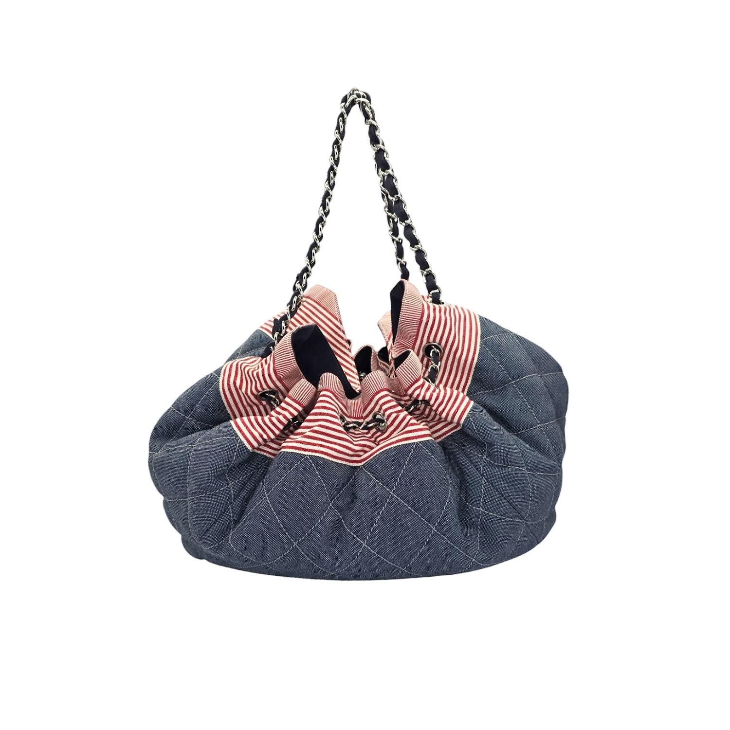 Women's Chanel Vintage Denim Coco Cabas Drawstring Tote For Sale