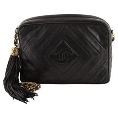 Sac photo Chanel Vintage Diamond CC en cuir matelassé Moyen