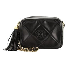 Sac à appareil photo Chanel Vintage Diamond CC en cuir matelassé:: petit modèle