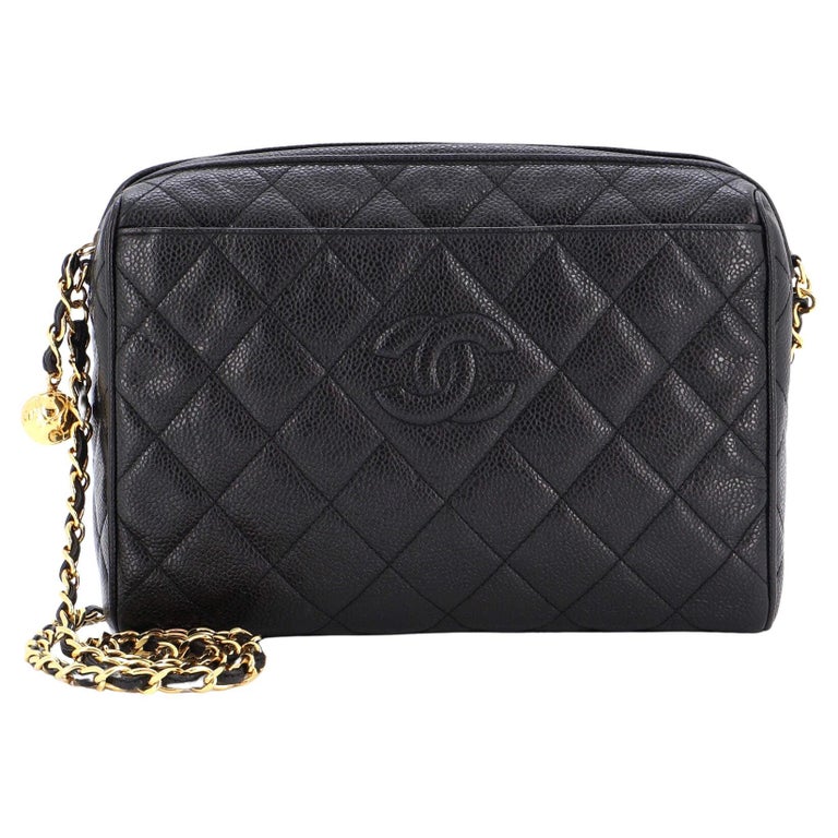 pre-owned CHANEL Black Caviar Leather Executive Tote Small