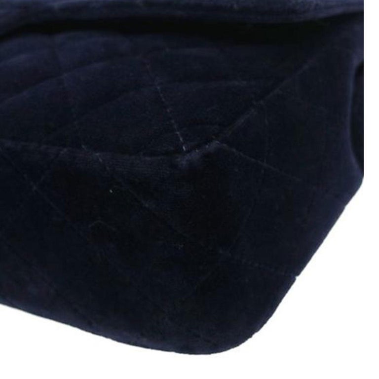 Chanel Vintage Diamond Quilted Navy Blue Velvet Backpack For Sale 2