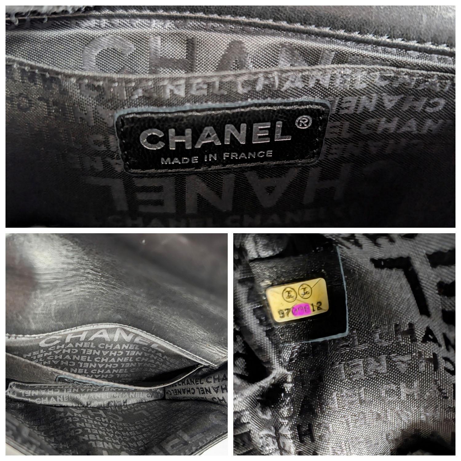 Chanel Vintage Diamond Stitched CC East/West Crossbody Flap 6