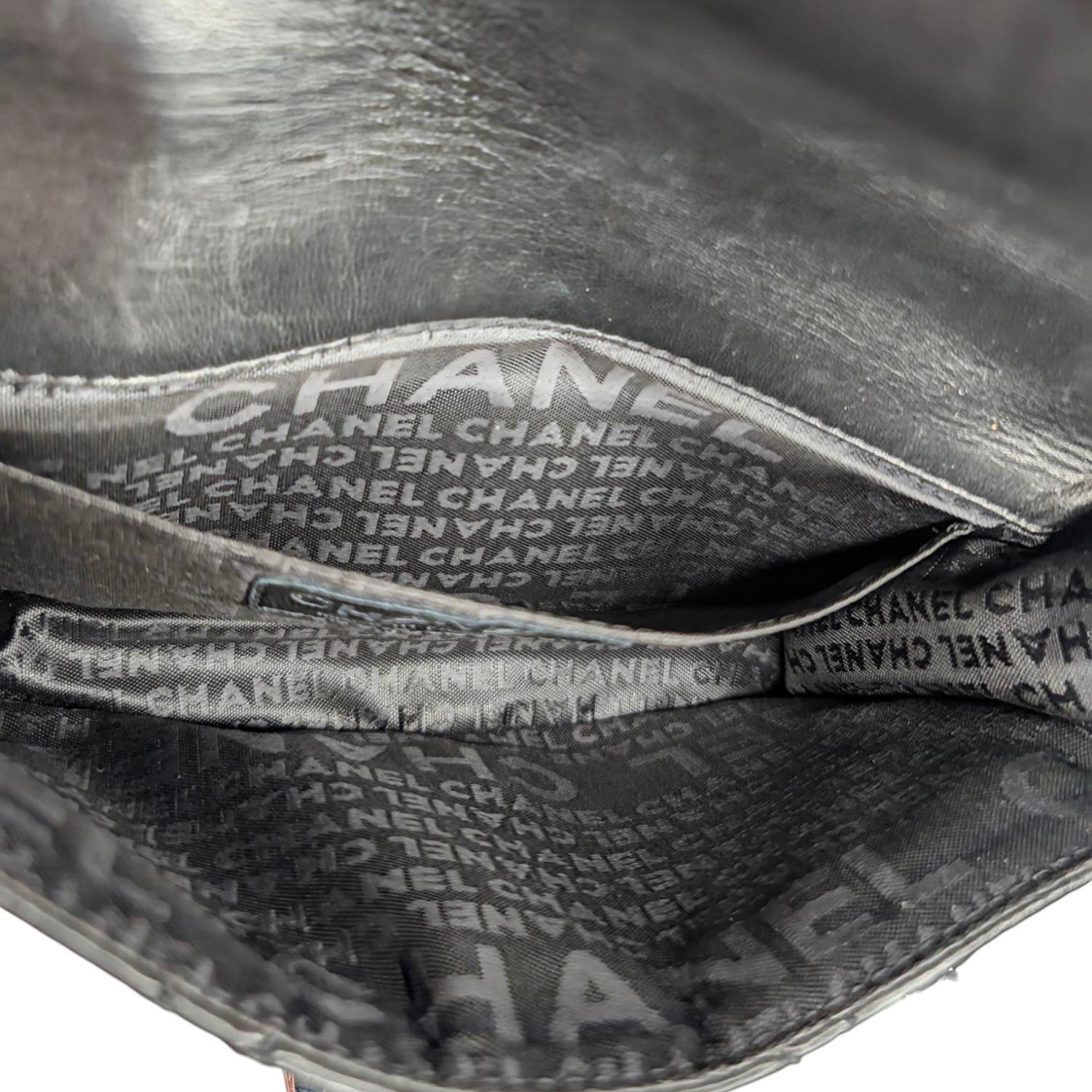 Chanel Vintage Diamond Stitched CC East/West Crossbody Flap 7