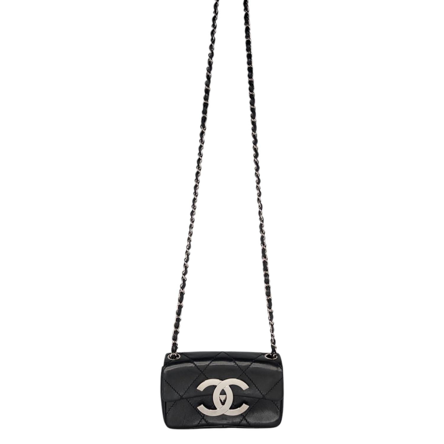 Black Chanel Vintage Diamond Stitched CC East/West Crossbody Flap