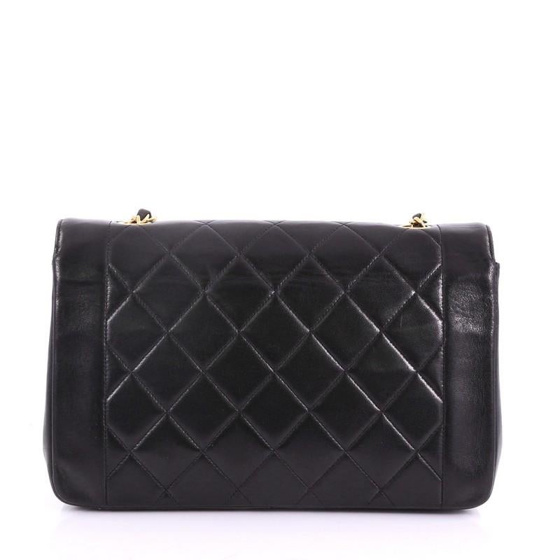 Chanel Vintage Diana Flap Bag Quilted Lambskin Medium im Zustand „Gut“ in NY, NY