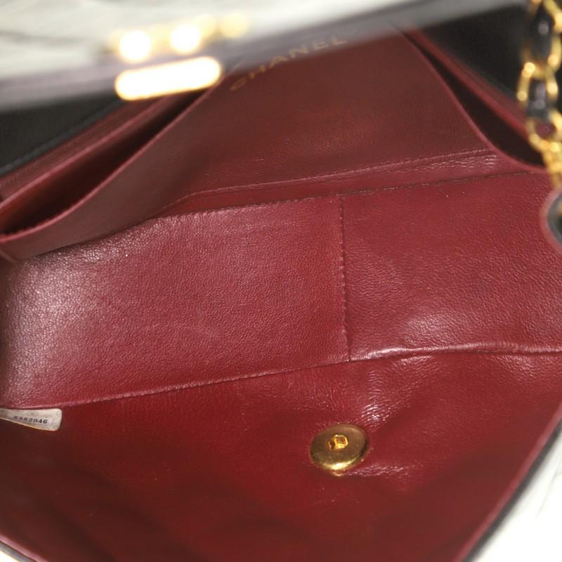 Women's or Men's Chanel Vintage Diana Flap Bag Quilted Lambskin Medium 