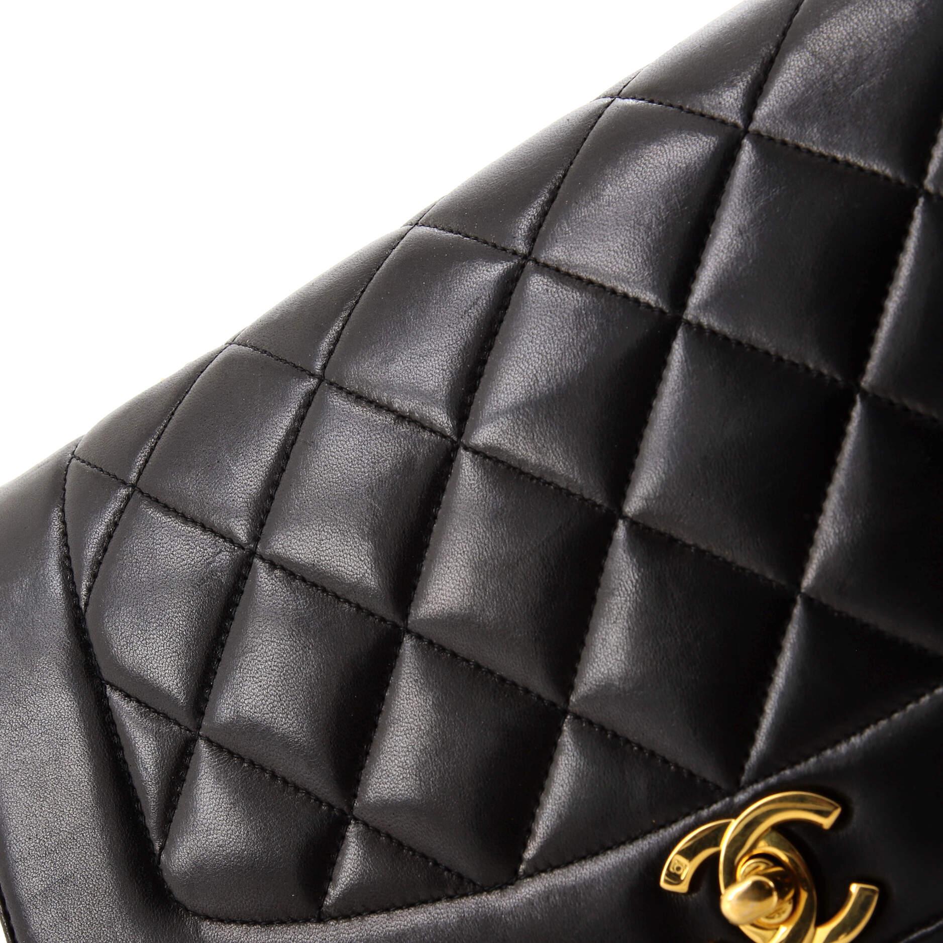 Chanel Vintage Diana Flap Bag Quilted Lambskin Medium 3