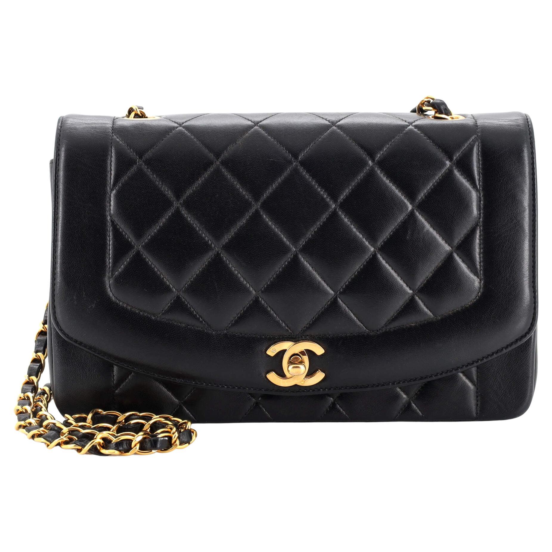 Chanel Vintage Diana Flap Bag Quilted Lambskin Medium For Sale at 1stDibs