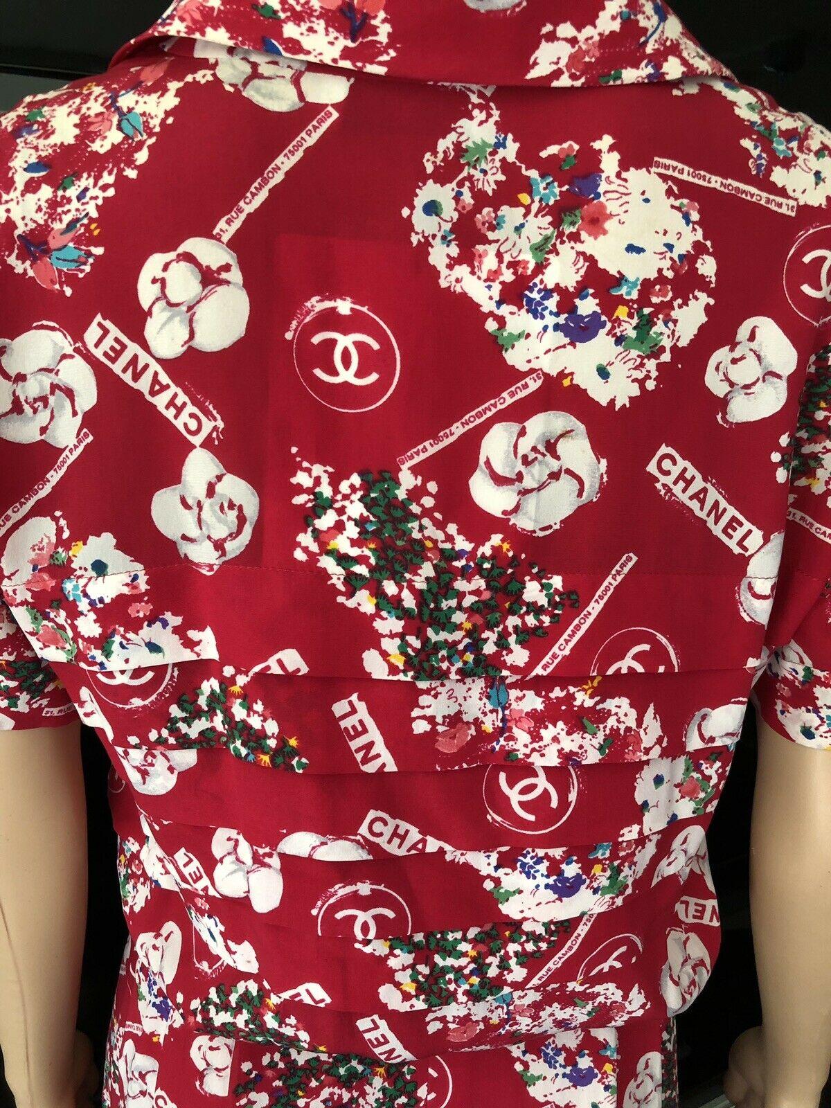 Women's Chanel Vintage Double Breasted Logo Silk Red Dress For Sale