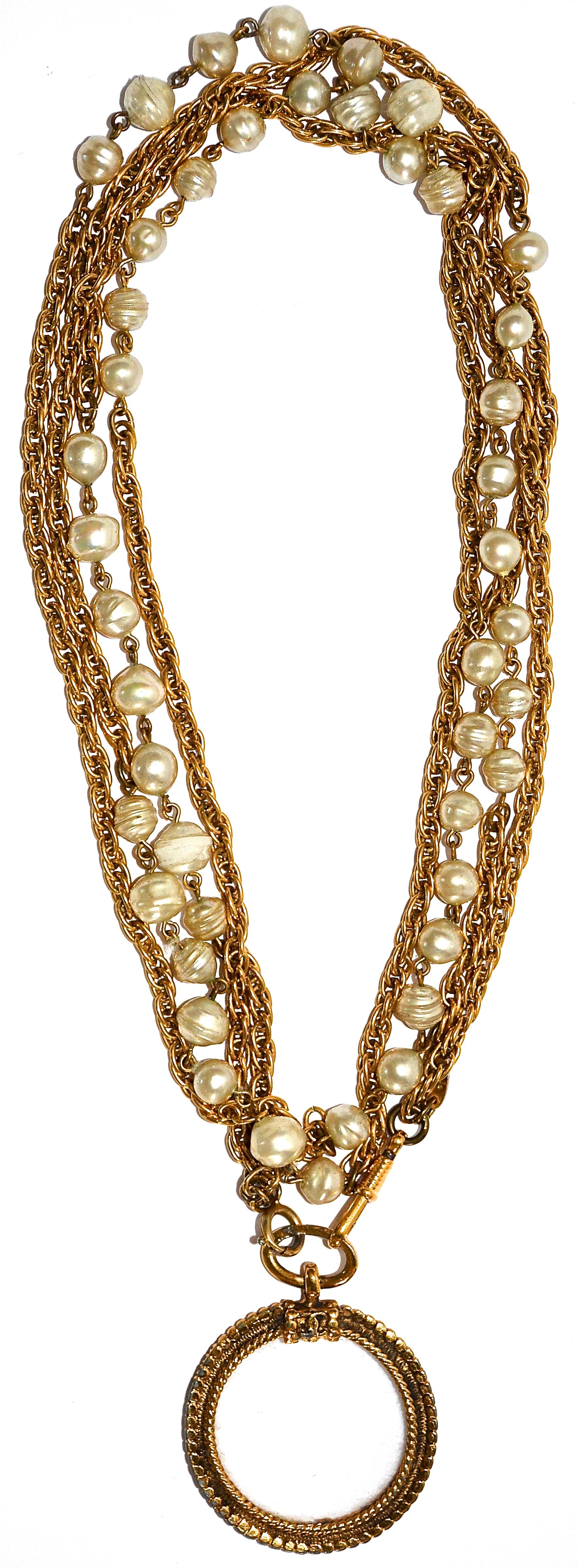 Round Cut Chanel Vintage Double-Strand Pearl-and-Gold Gilt Chain Necklace with Magnifier For Sale