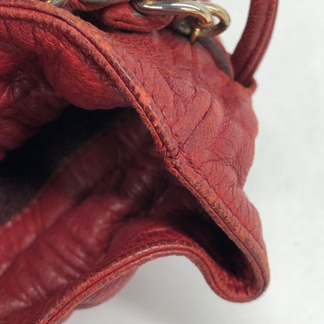 Chanel Vintage Drawstring Mini Bucket Bag Rot Lammfell Matelasse im Angebot 13