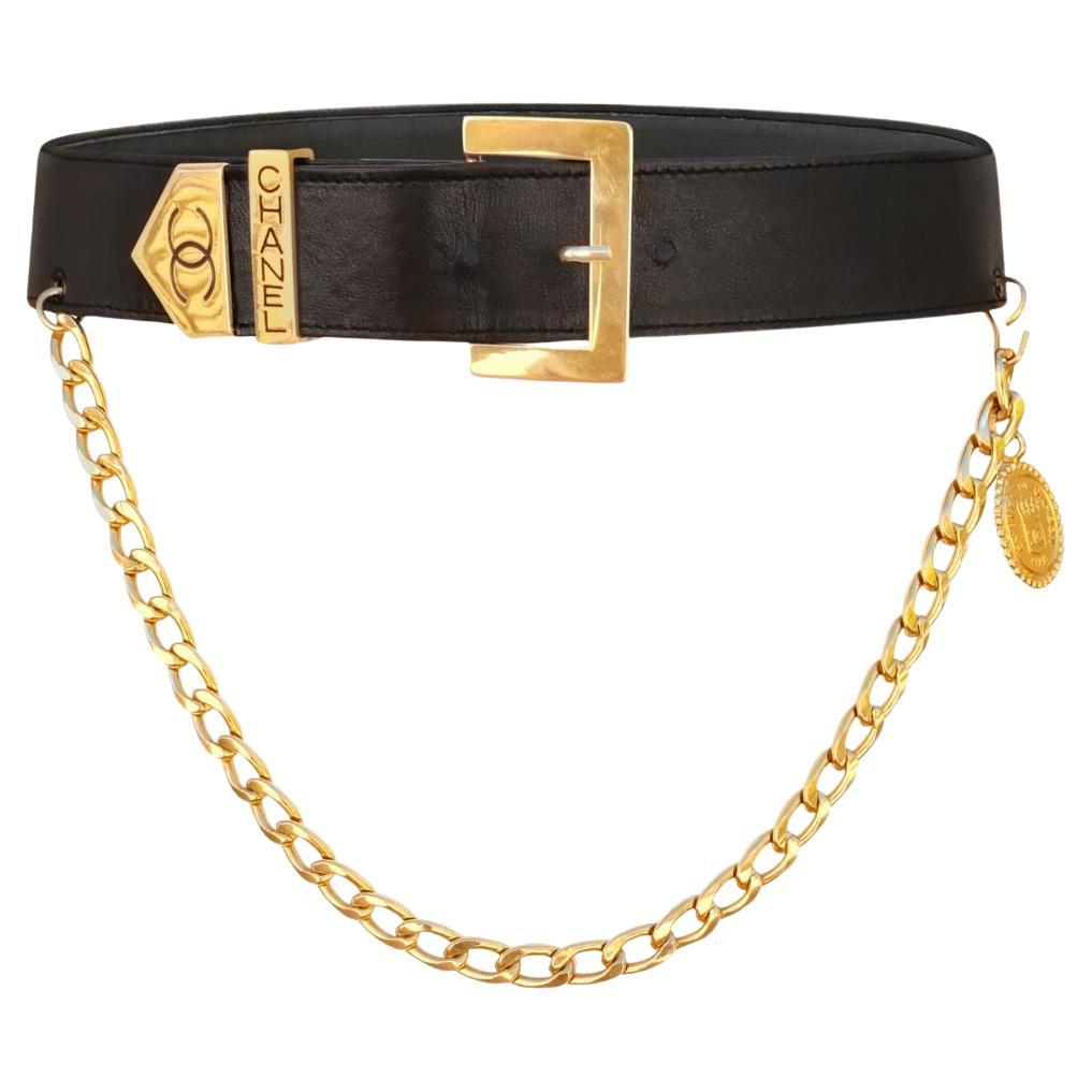 CHANEL Vintage Drop Chain Leather Belt with Logo Detail For Sale