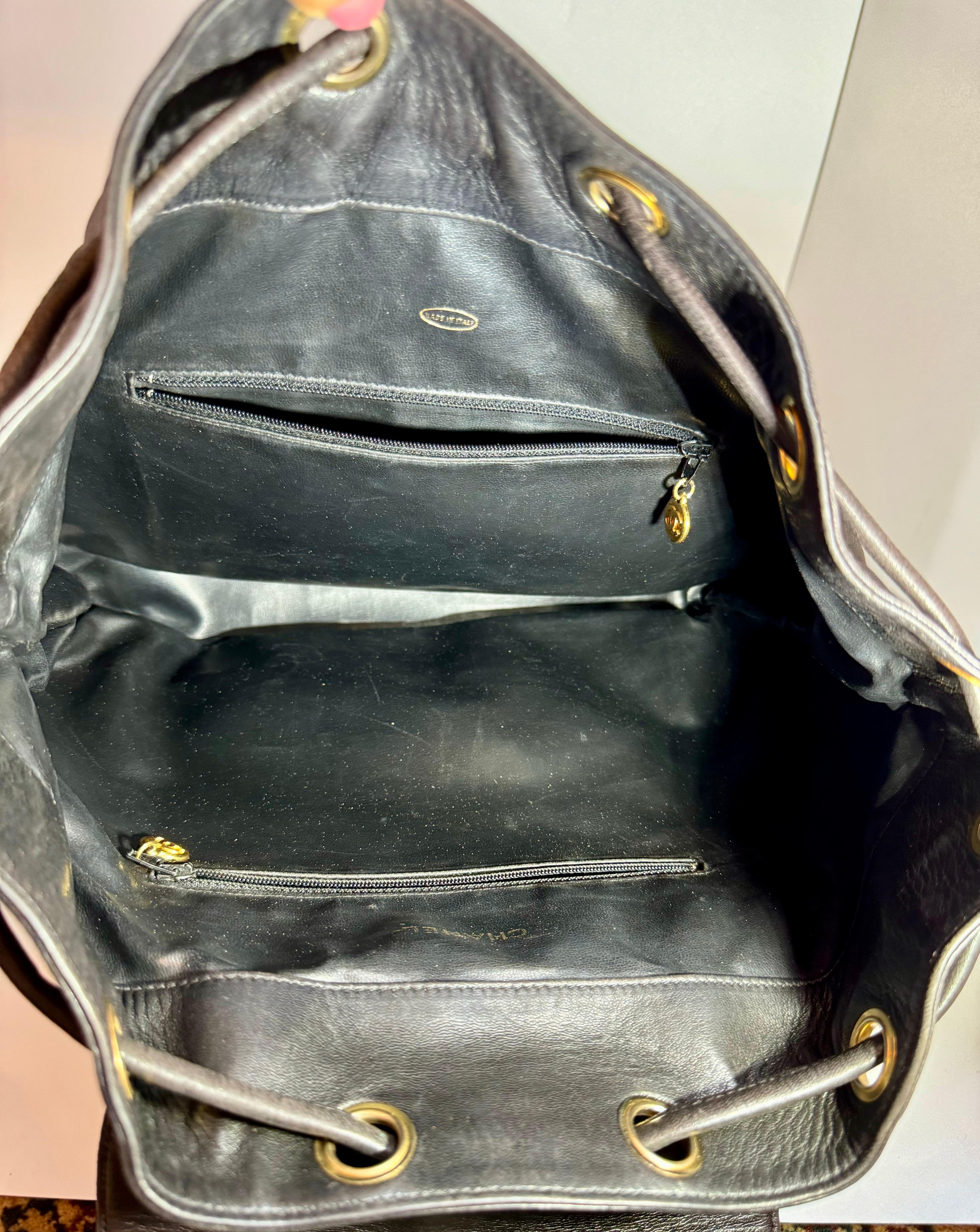 CHANEL Vintage Duma Matelasse Backpack Leather Lamb Skin Black Gold Tone CC 12