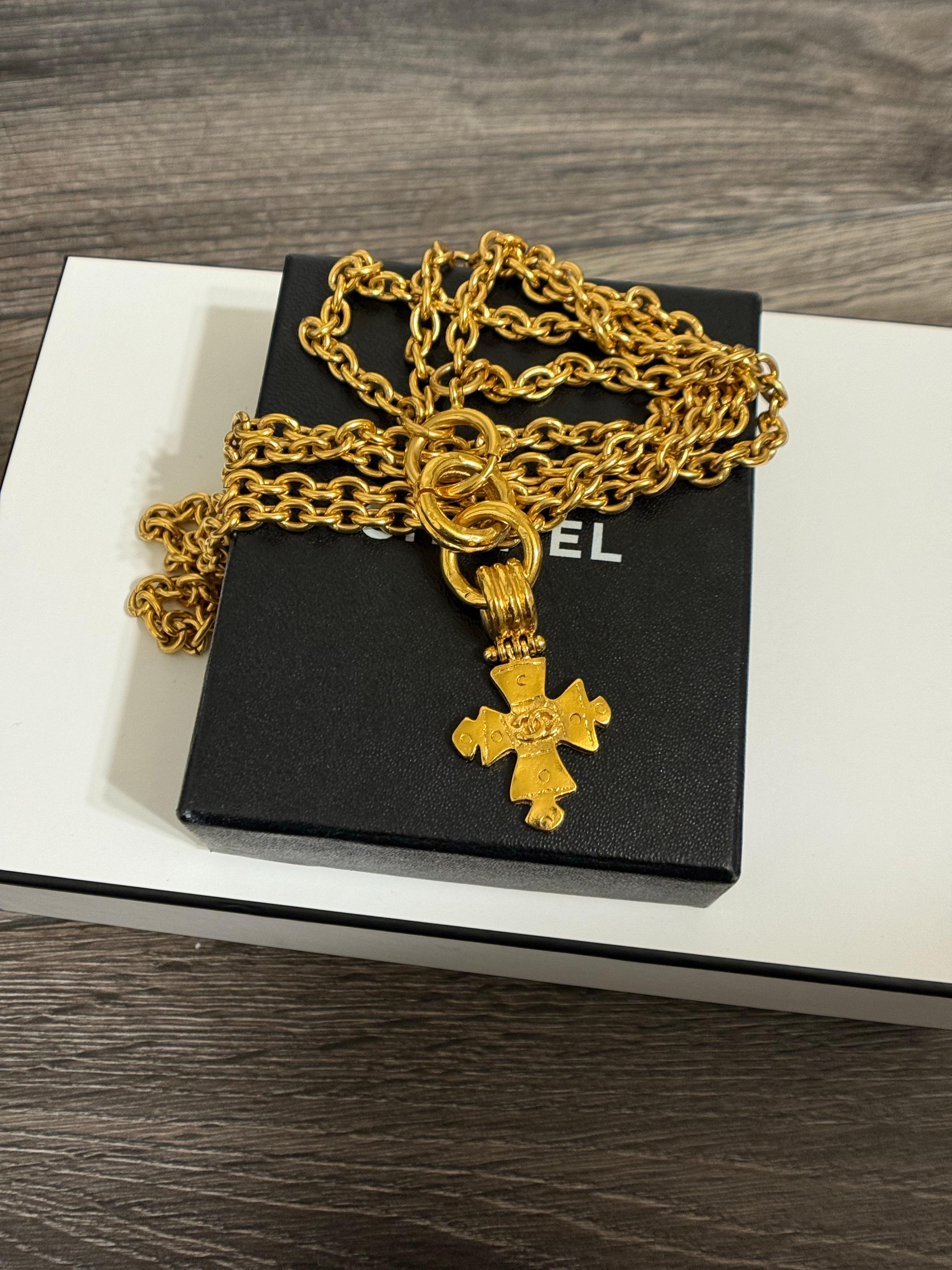 CHANEL Vintage Elegant Gold Cross Multi-strand Pendant Necklace For Sale 3