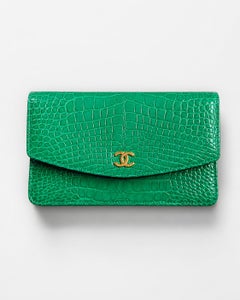 Chanel Vintage Emerald Green Crocodile Clutch
