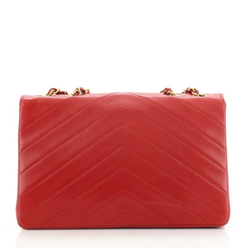 chanel vintage chevron flap bag