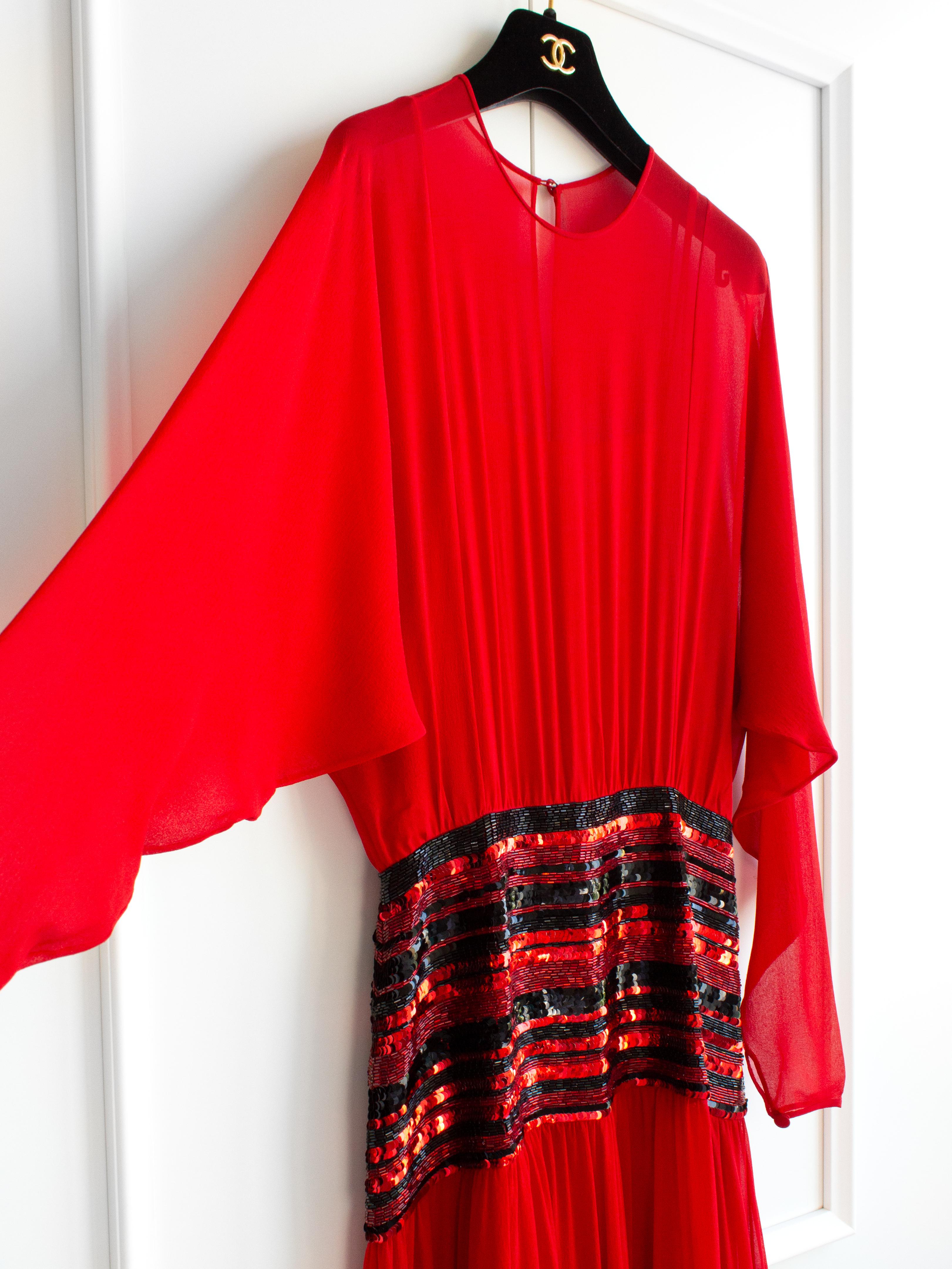 Chanel Vintage F/W 1983 Red Black Sequin Embellished Evening Dress Gown 2