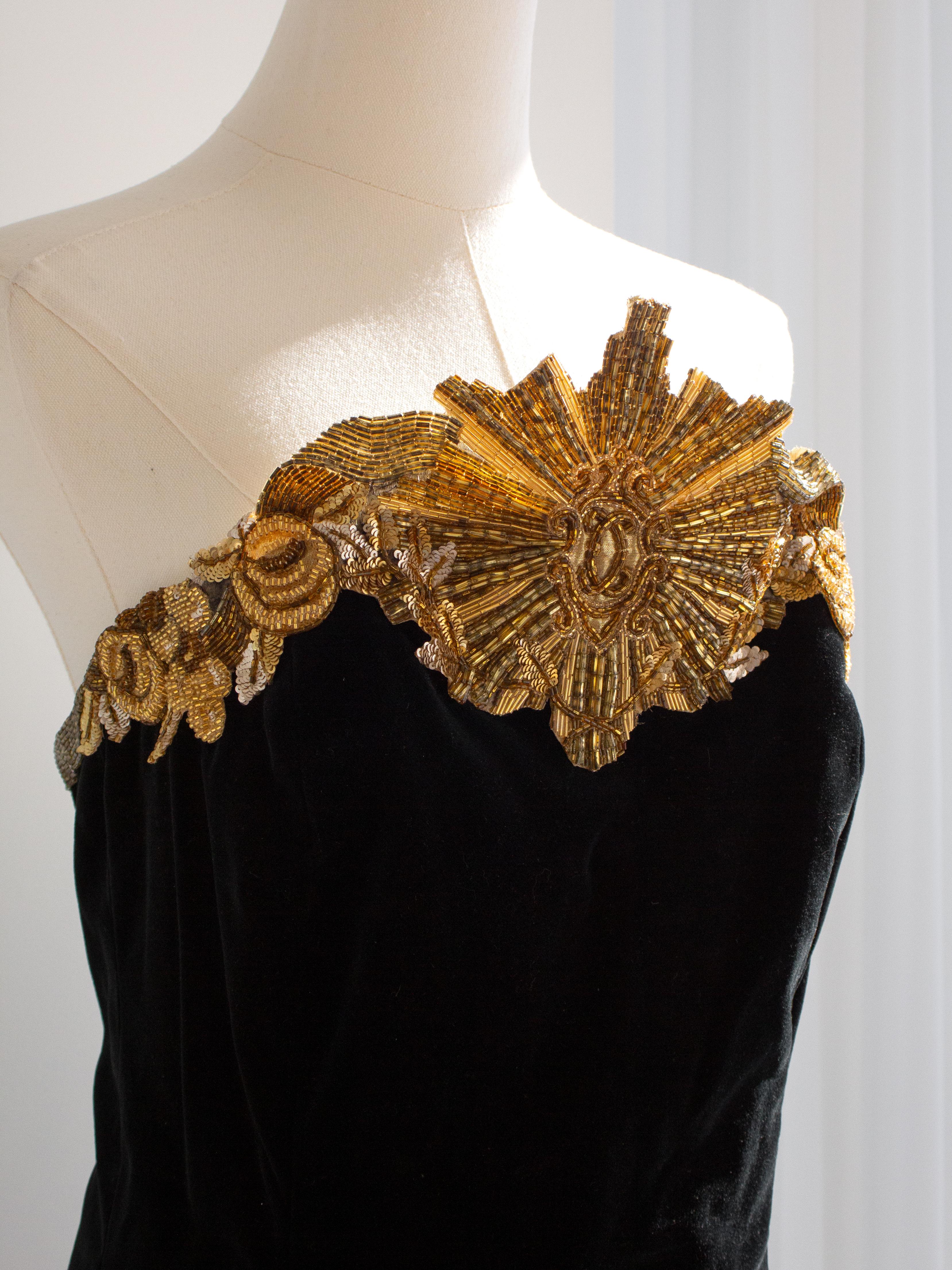 Chanel Vintage F/W 1985 Lesage Gold Sunburst Embellished Black Velvet Knee Dress 6