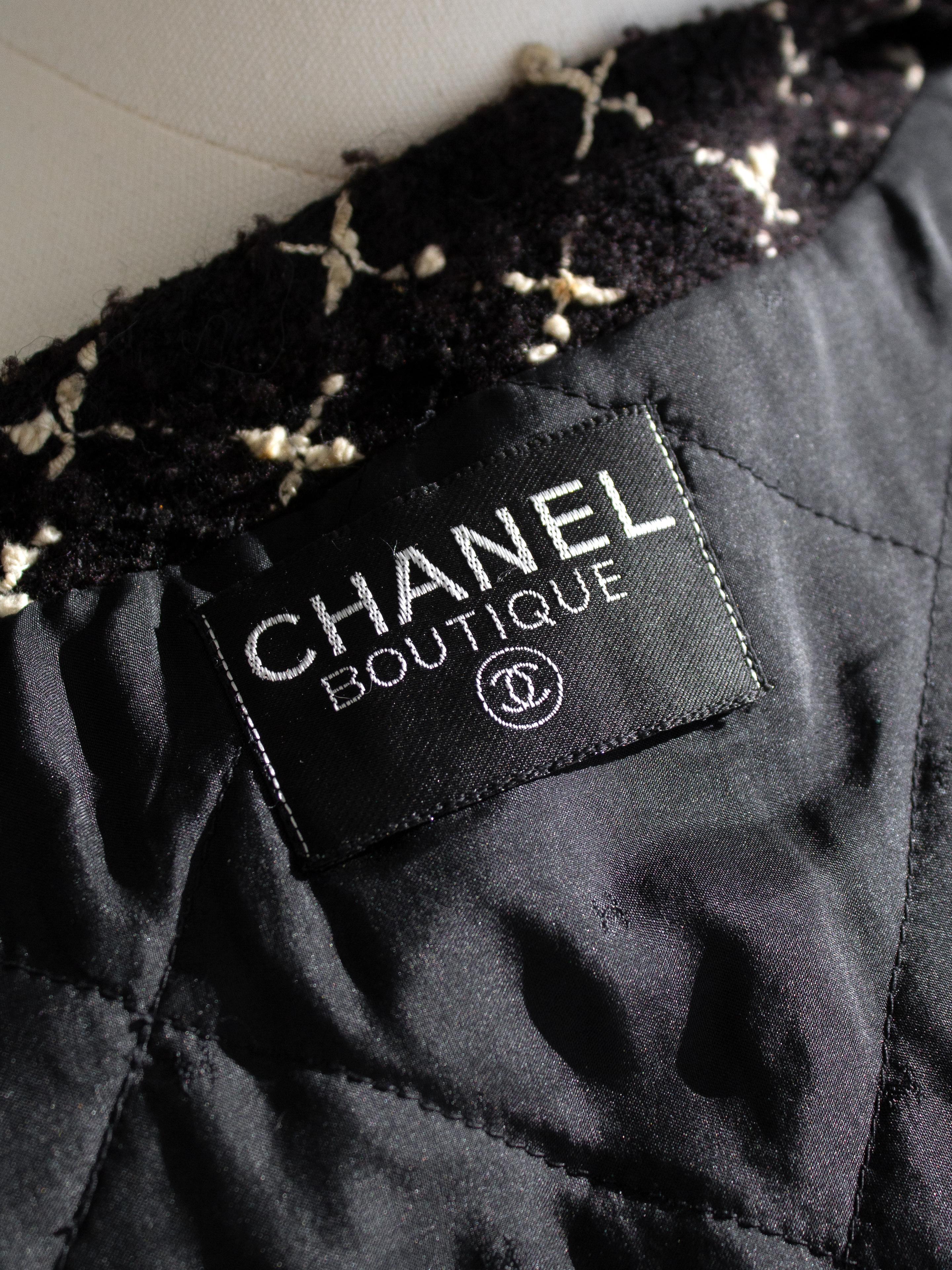 Chanel Vintage F/W 1987 Karl Black White Pearl X Tweed Jacket Skirt Suit For Sale 9