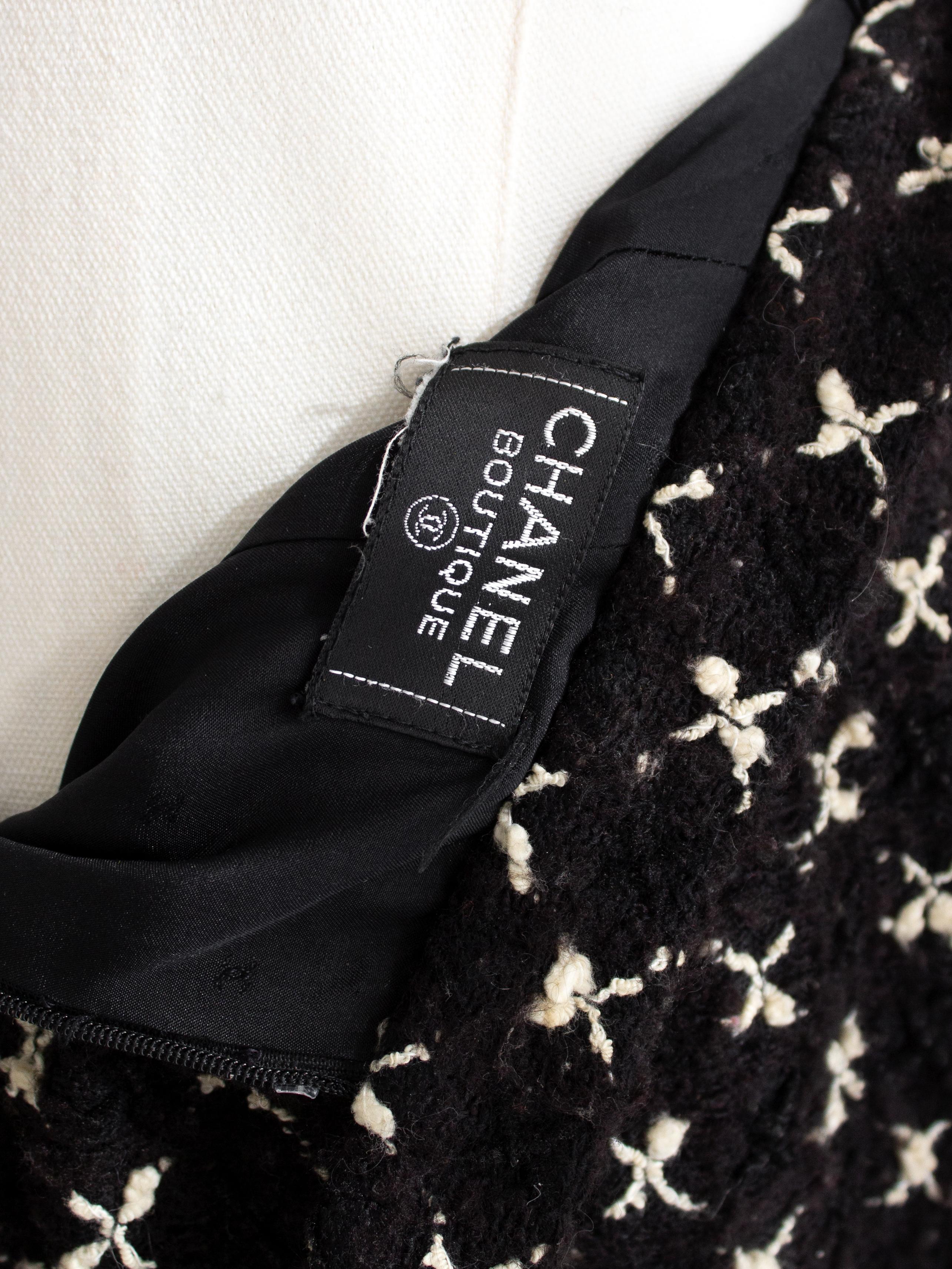 Chanel Vintage F/W 1987 Karl Black White Pearl X Tweed Jacket Skirt Suit For Sale 12