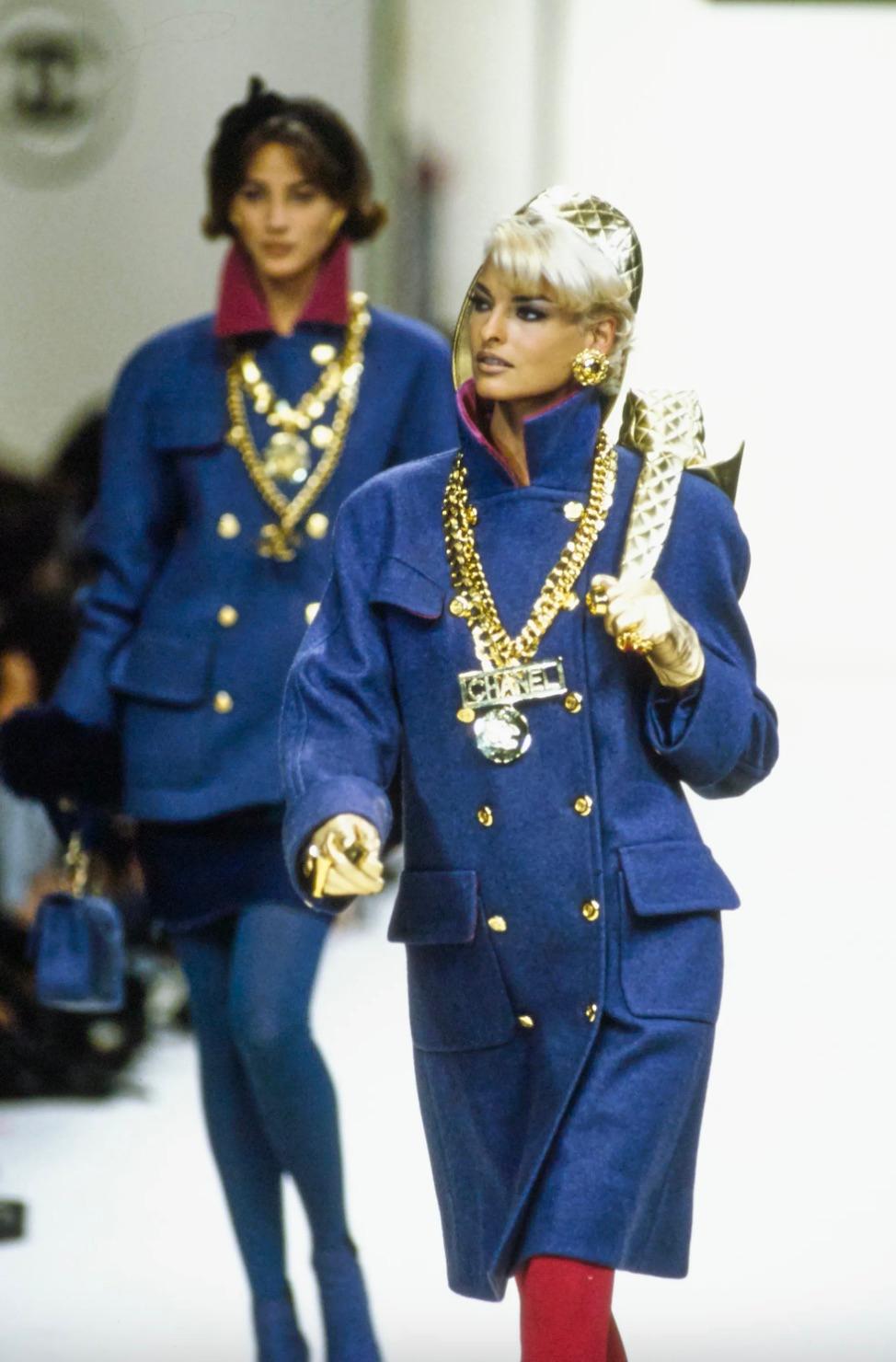 Chanel Vintage H/W 1991 Hip-Hop Gold gesteppt  Lammfell Baseballmütze im Zustand „Gut“ in Jersey City, NJ