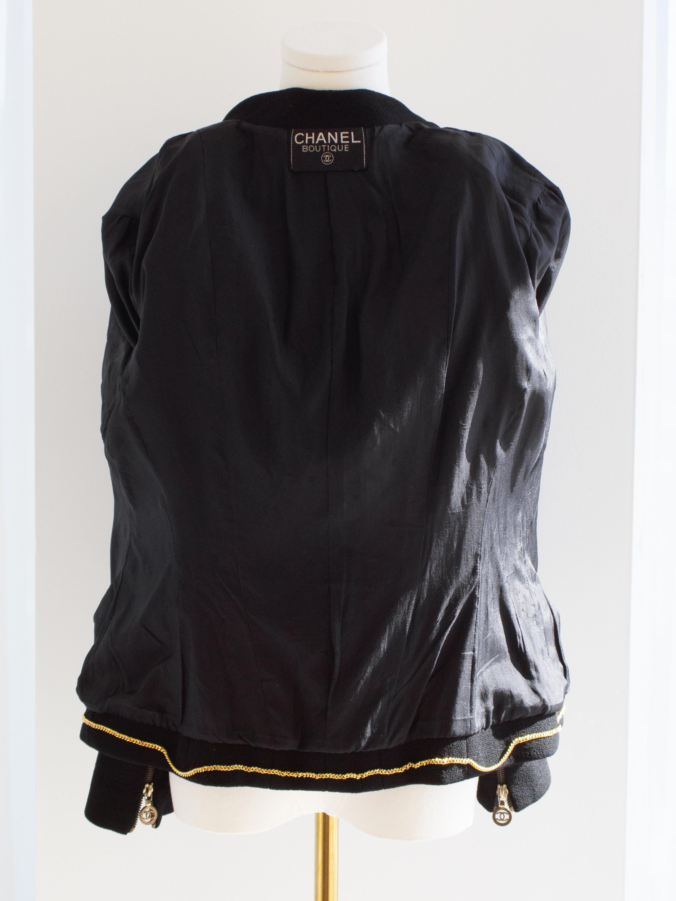 Chanel Vintage F/W 1992 Black Gold Zip Tweed Jacket For Sale 9