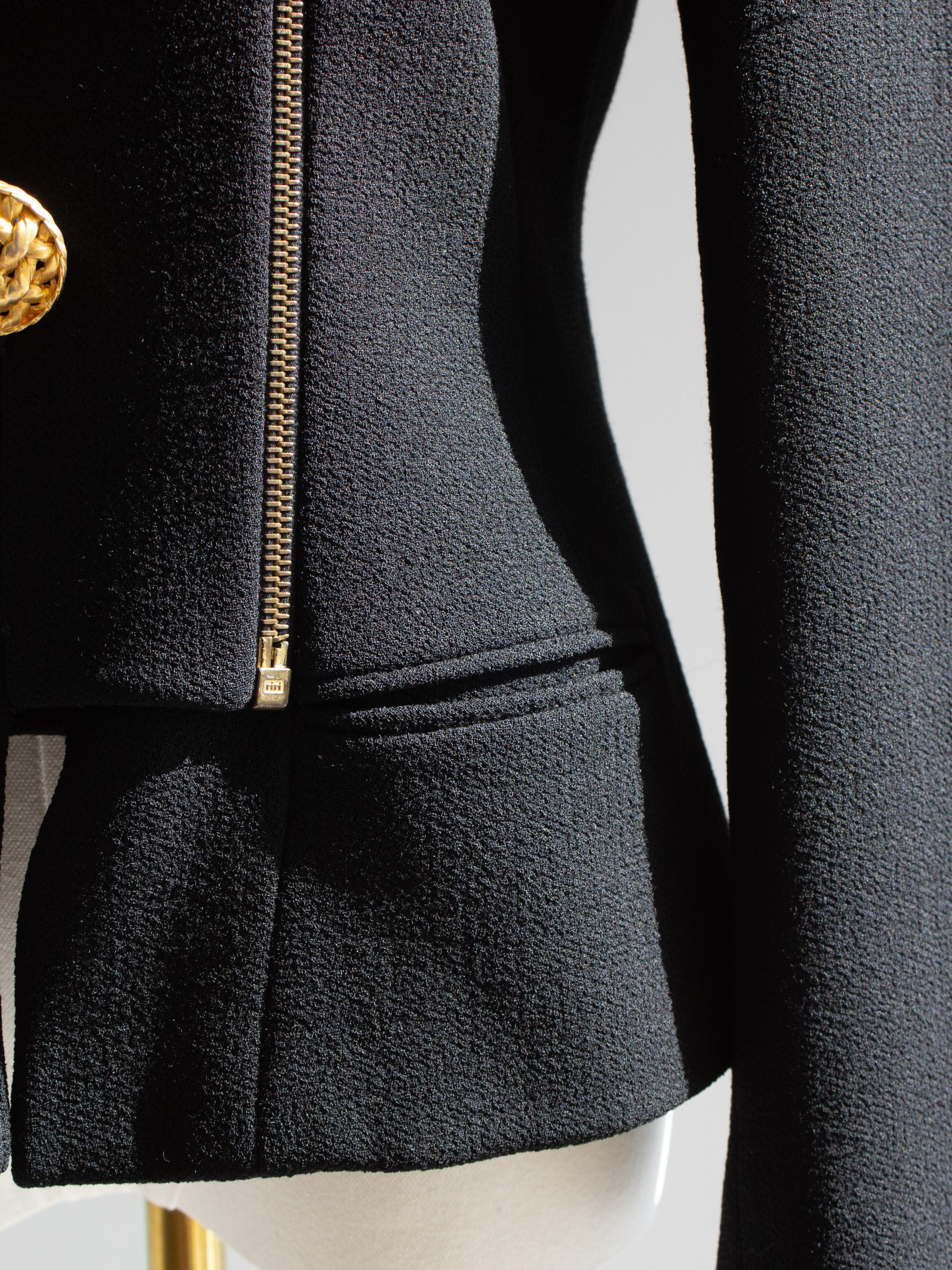 Chanel Vintage F/W 1992 Black Gold Zip Tweed Jacket For Sale 12