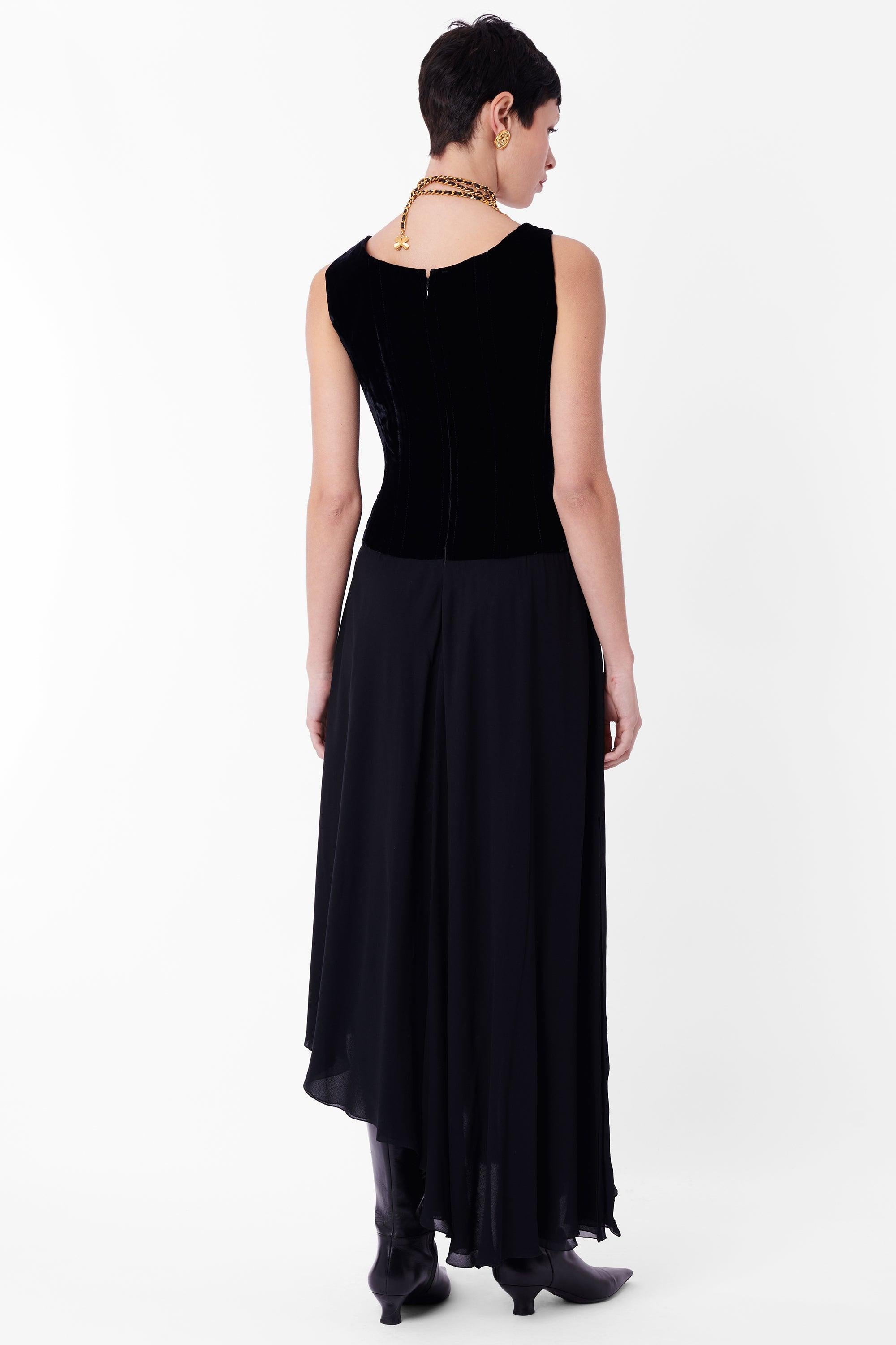  Chanel Vintage F/W 1993 Runway Velvet Black Corset Dress Unisexe 