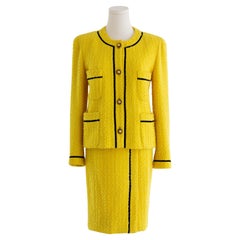 Chanel Vintage F/W 1993 Yellow Black Velvet CC 93A Tweed Jacket Skirt Suit