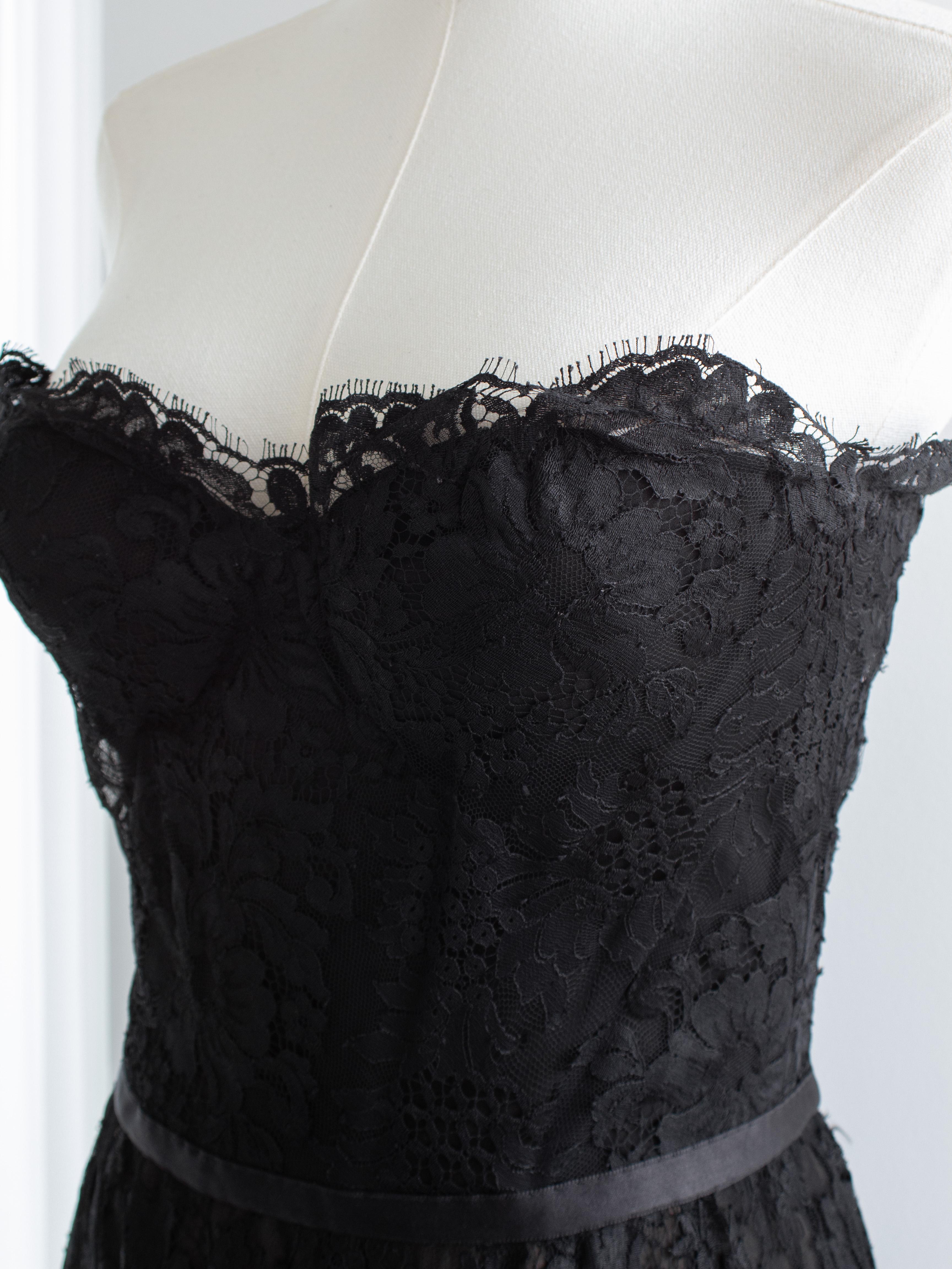 Chanel Vintage F/W 1995 Black Lace Floral Sweetheart 95A LBD Dress 7