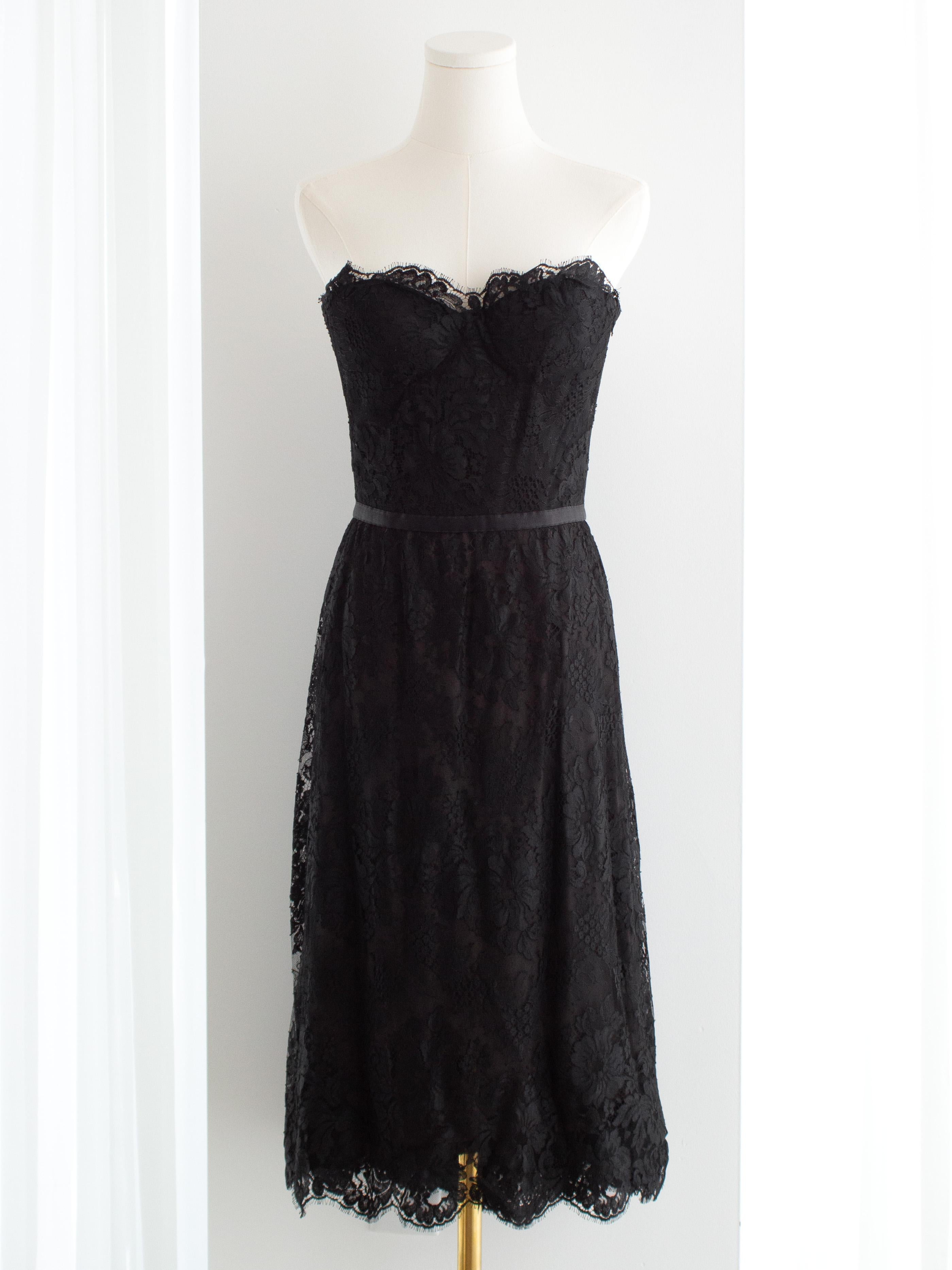 Chanel Vintage F/W 1995 Black Lace Floral Sweetheart 95A LBD Dress 5