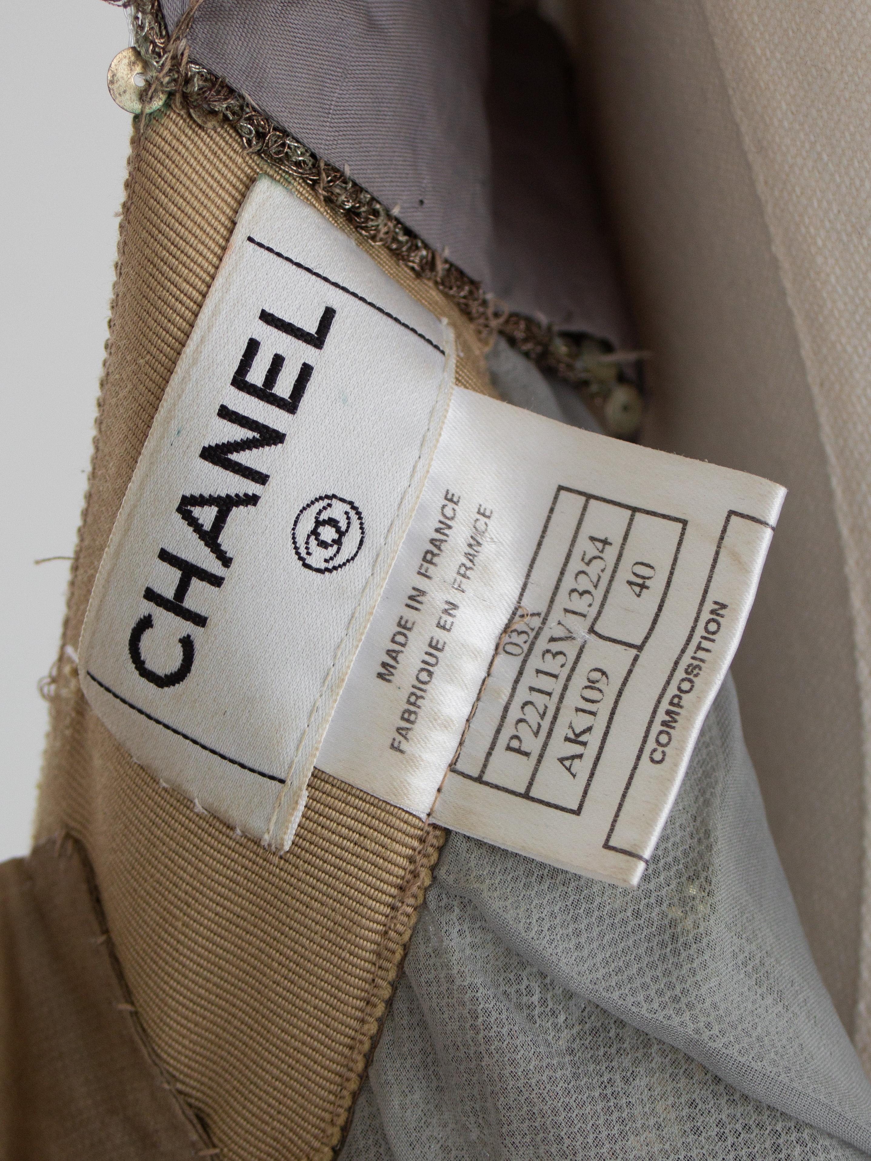 Chanel Vintage F/W 2003 Taupe Grün Pailletten verschönert Bogen 03A Kleid Kleid im Angebot 10
