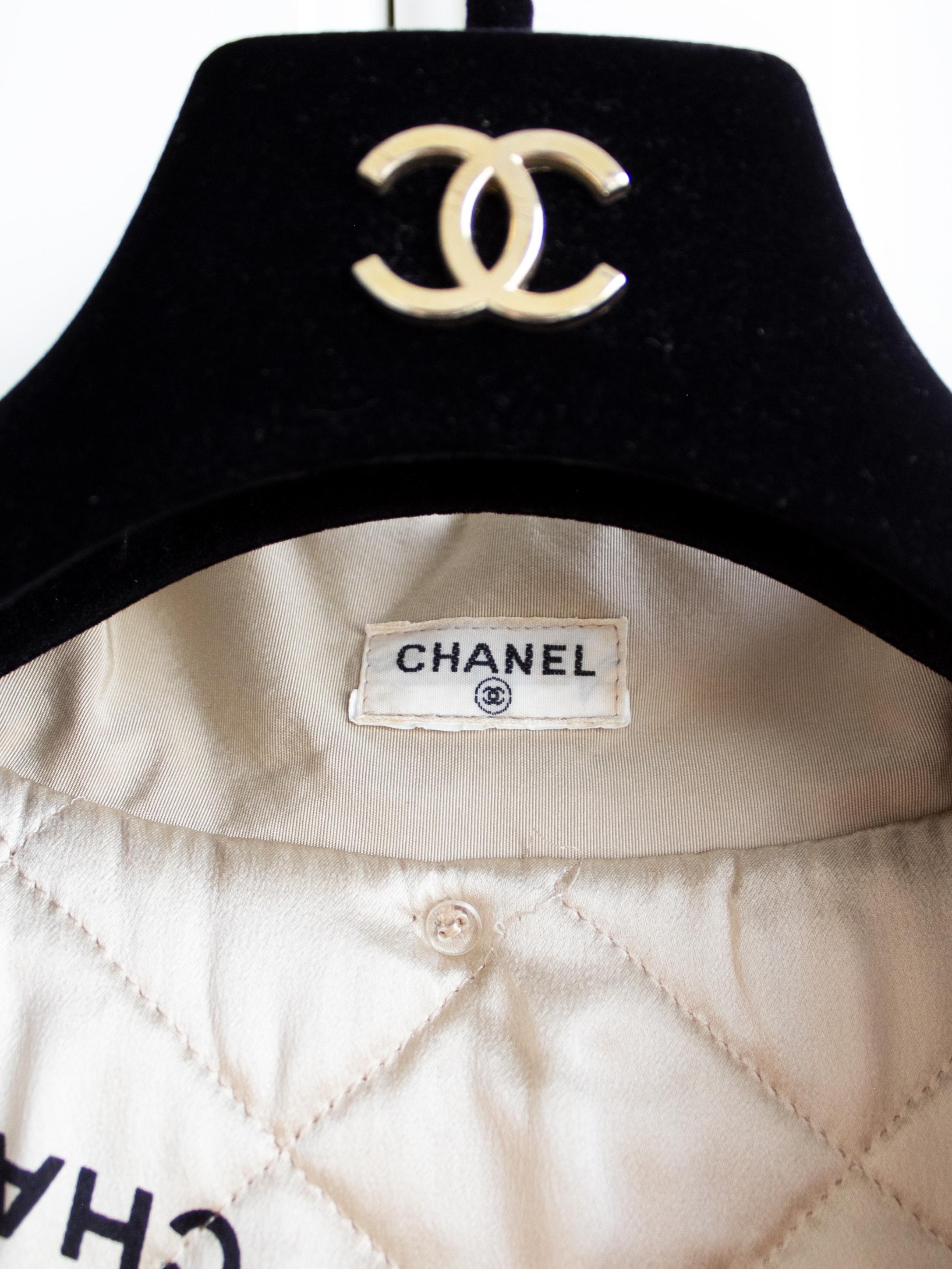 Chanel Vintage Fall 1994 Beige Black Logo 94A Oversized Trench Jacket Coat 2