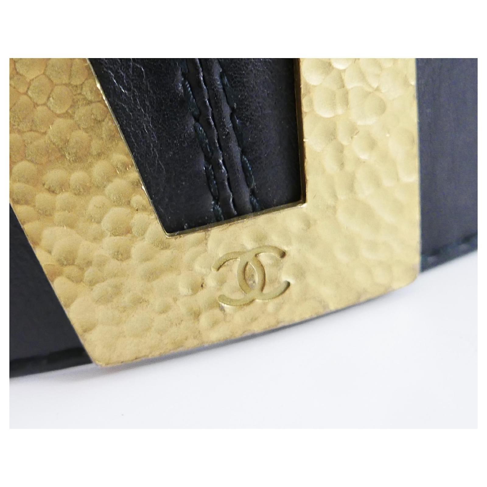 Chanel Vintage Herbst 1994 Trapezschnalle Schwarzer Lederkorsettgürtel mit Schnalle im Zustand „Hervorragend“ im Angebot in London, GB