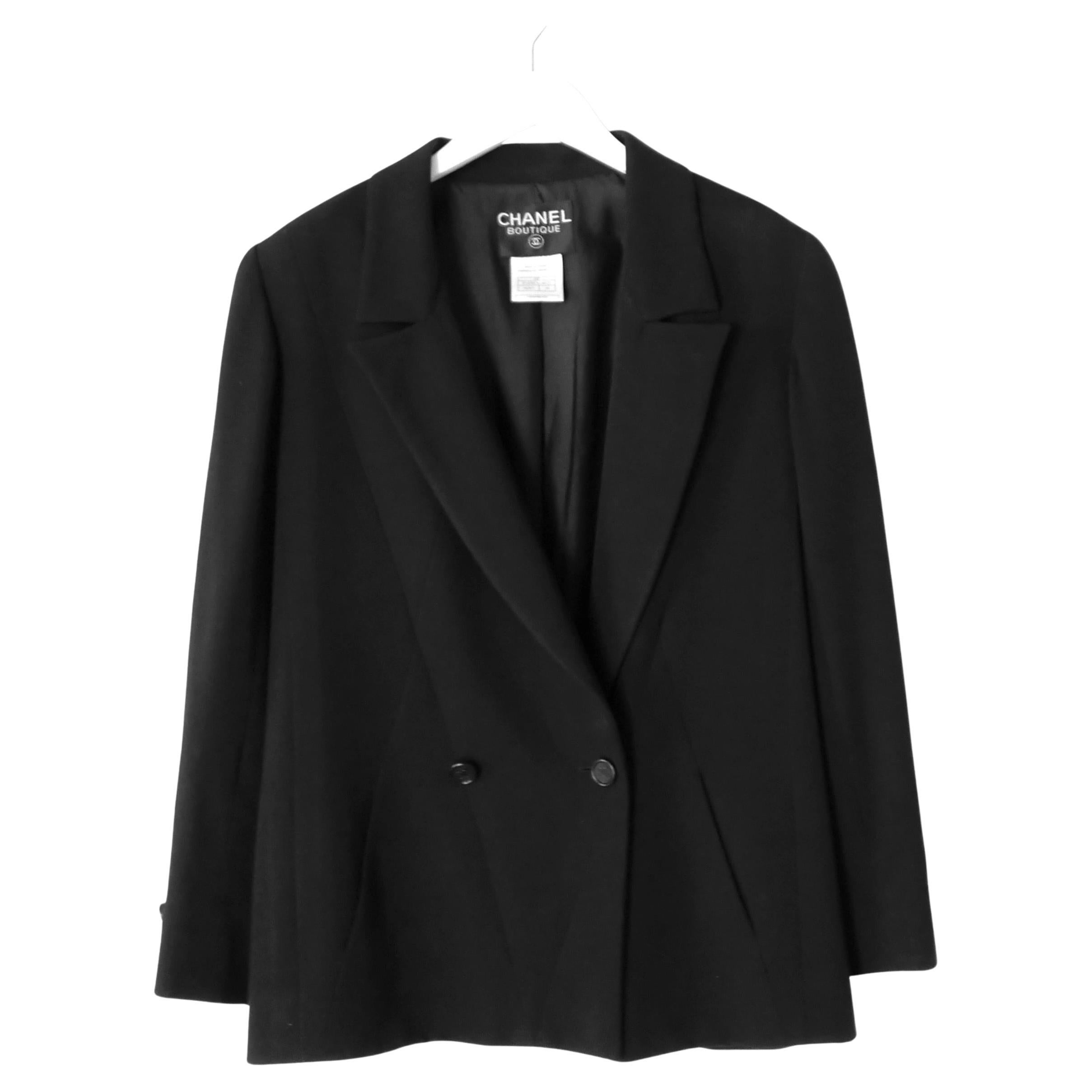 Chanel Vintage Fall 1998 Black Seam Detail Wool Jacket For Sale