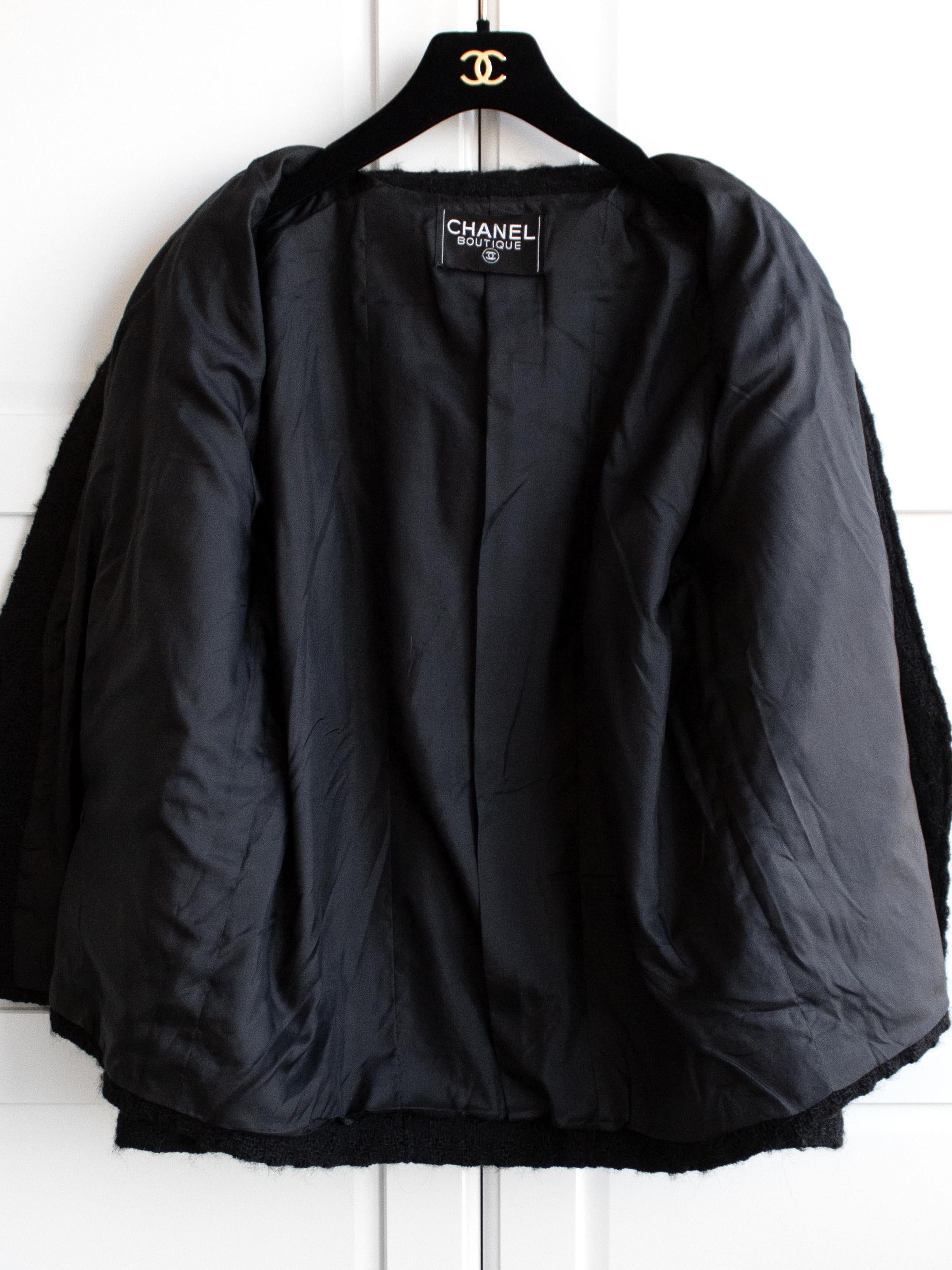 Chanel Vintage Fall Winter 1985 Black Gold 1980s LBJ Tweed Jacket Skirt Suit 9