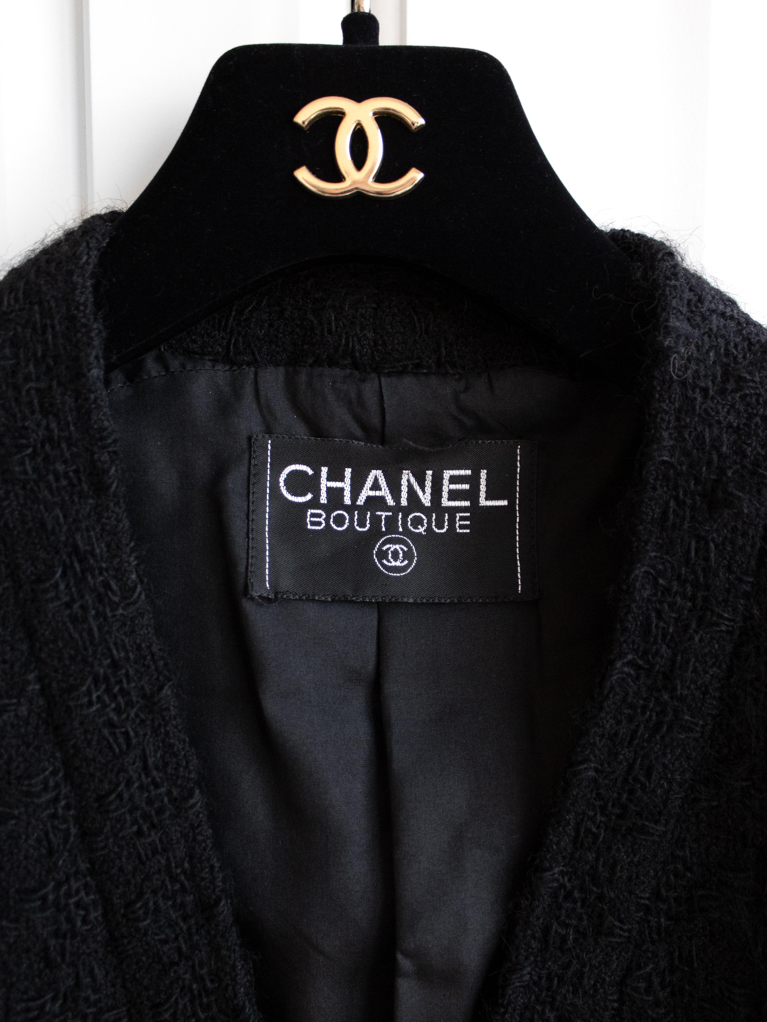Chanel Vintage Fall Winter 1985 Black Gold 1980s LBJ Tweed Jacket Skirt Suit 2