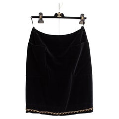 Chanel Retro Fall/Winter 1990 Black Velvet Gold Chain Mini Skirt