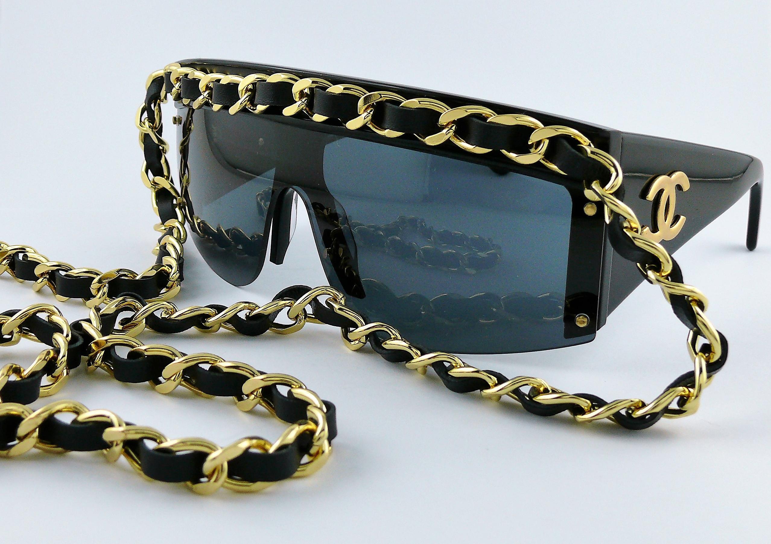 Women's Chanel Vintage Fall Winter 1992 Iconic Runway Logo Leather Chain Drop Sunglasses