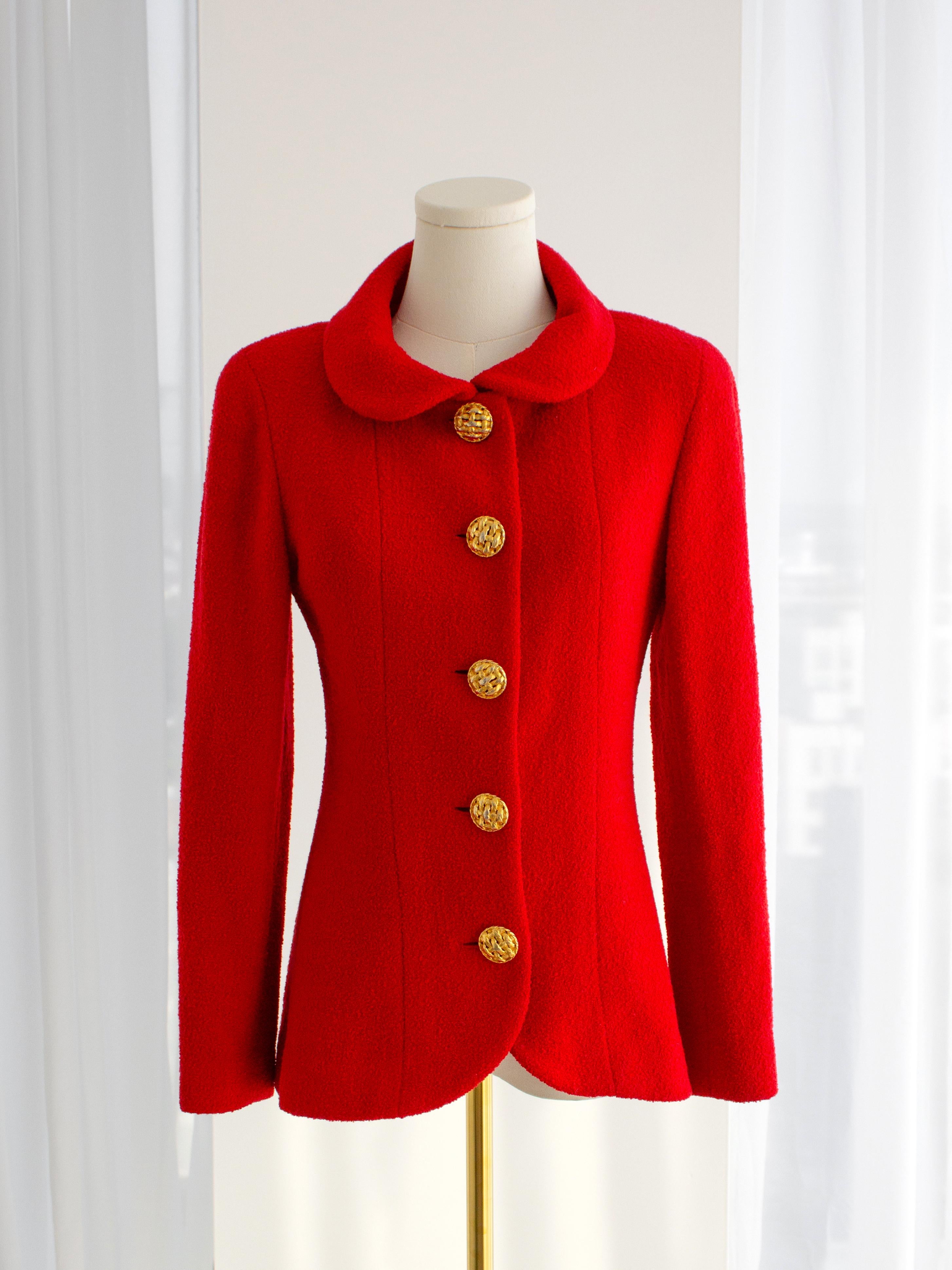 Chanel Vintage Fall/Winter 1992 Runway Parisian Red Gold Tweed Jacket 2