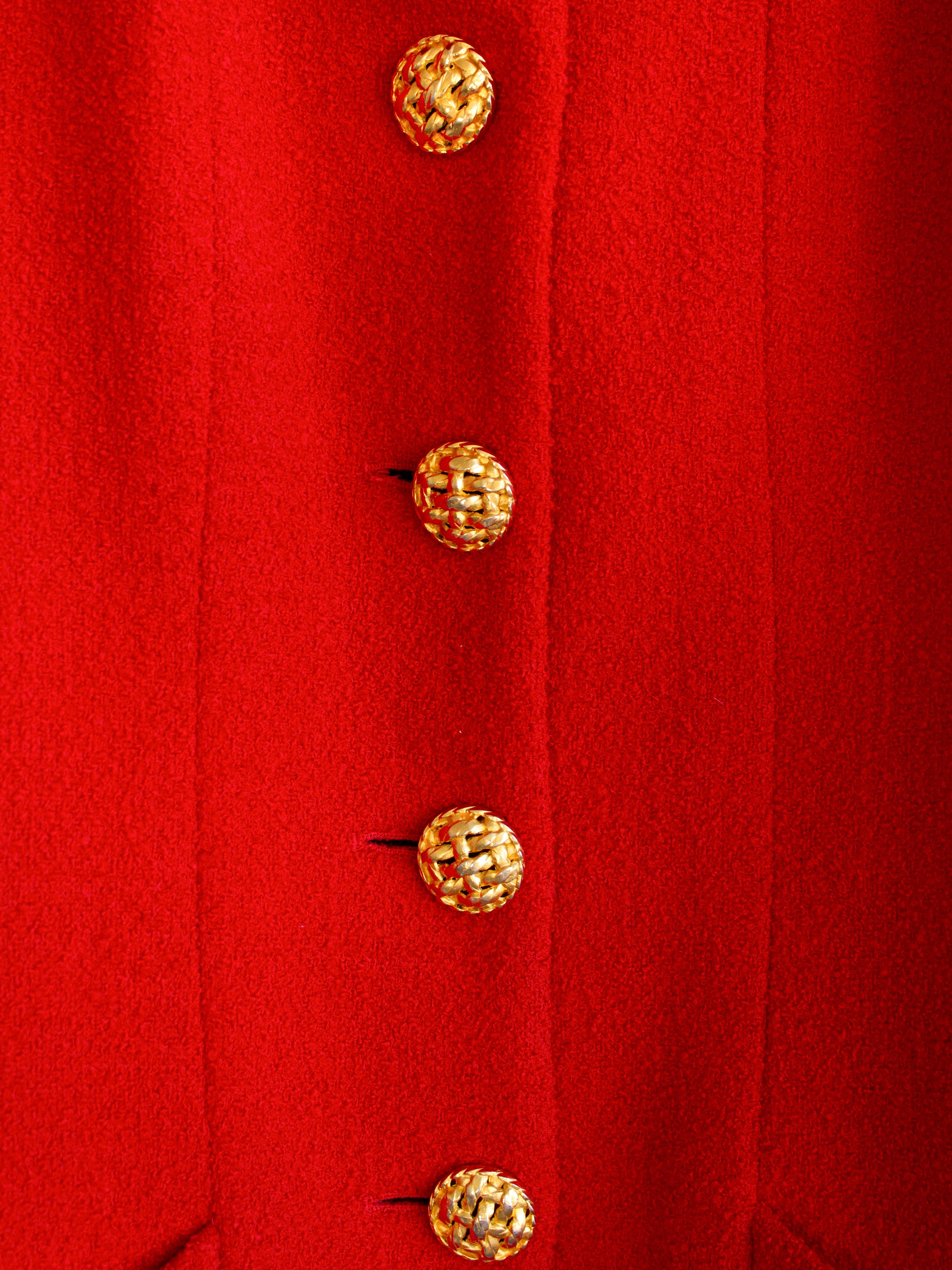Chanel Vintage Fall/Winter 1992 Runway Parisian Red Gold Tweed Jacket Skirt Suit 6