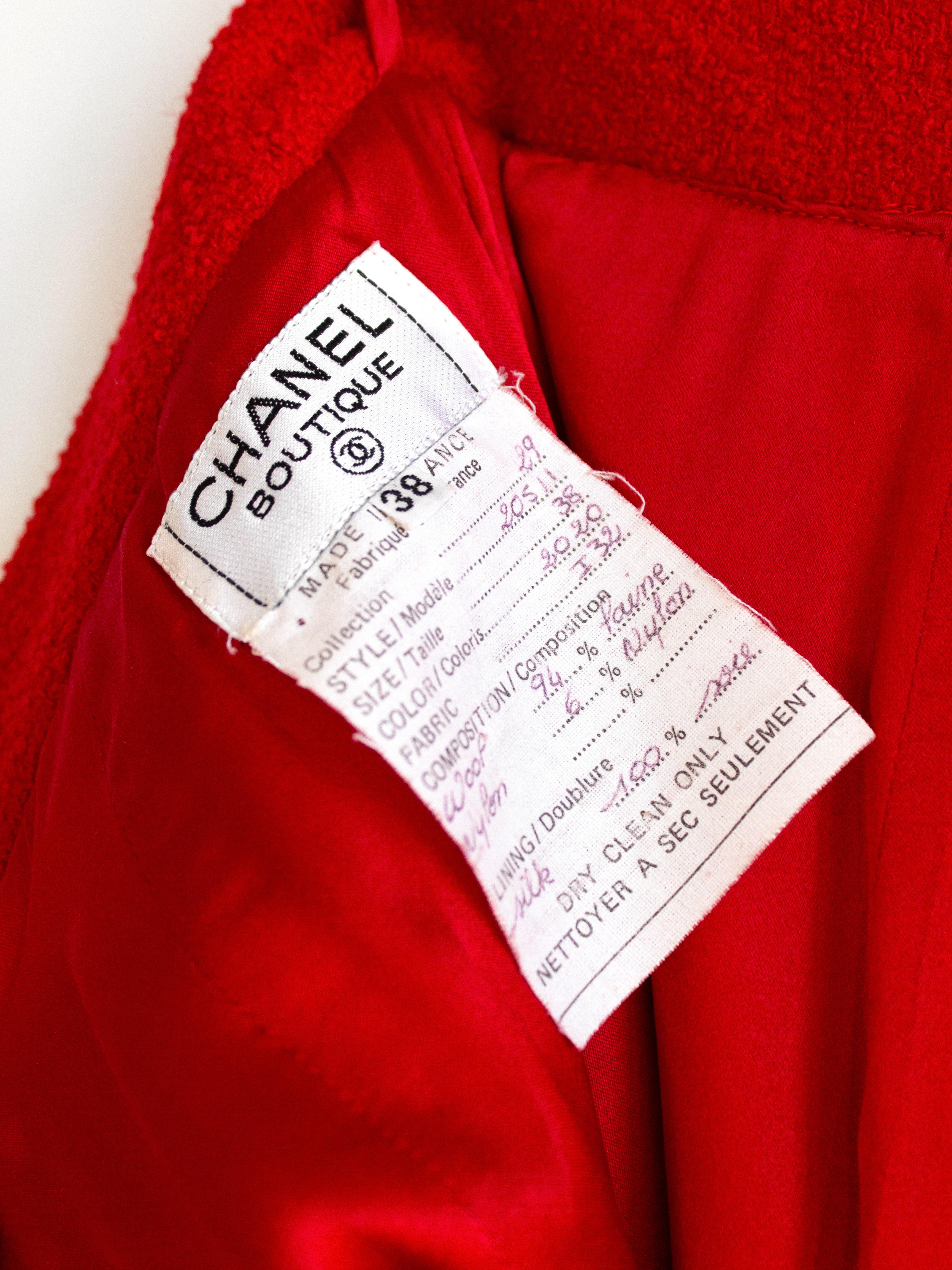 Chanel Vintage Fall/Winter 1992 Runway Parisian Red Gold Tweed Jacket Skirt Suit 13