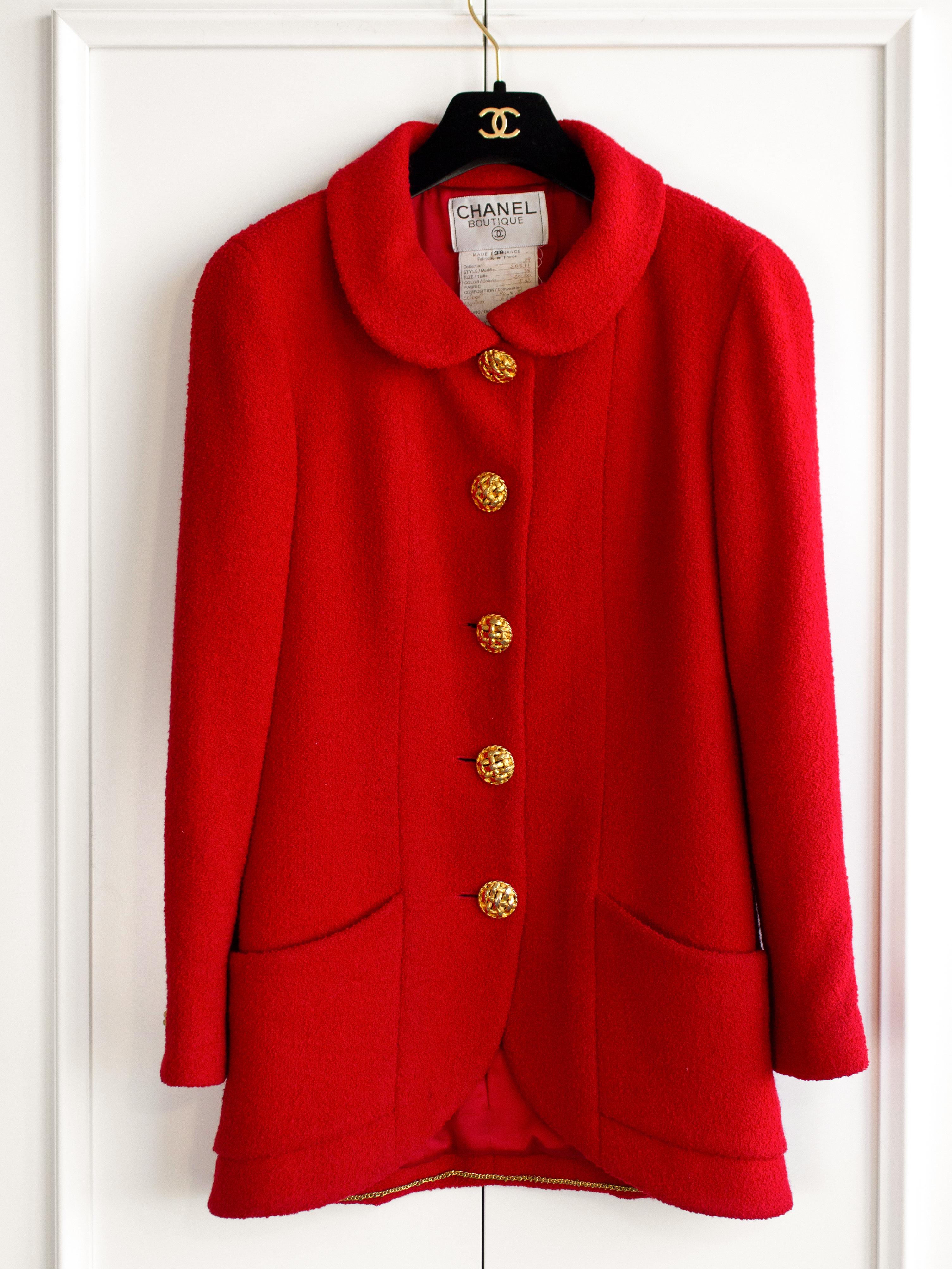 Chanel Vintage Fall/Winter 1992 Runway Parisian Red Gold Tweed Jacket Skirt Suit 2