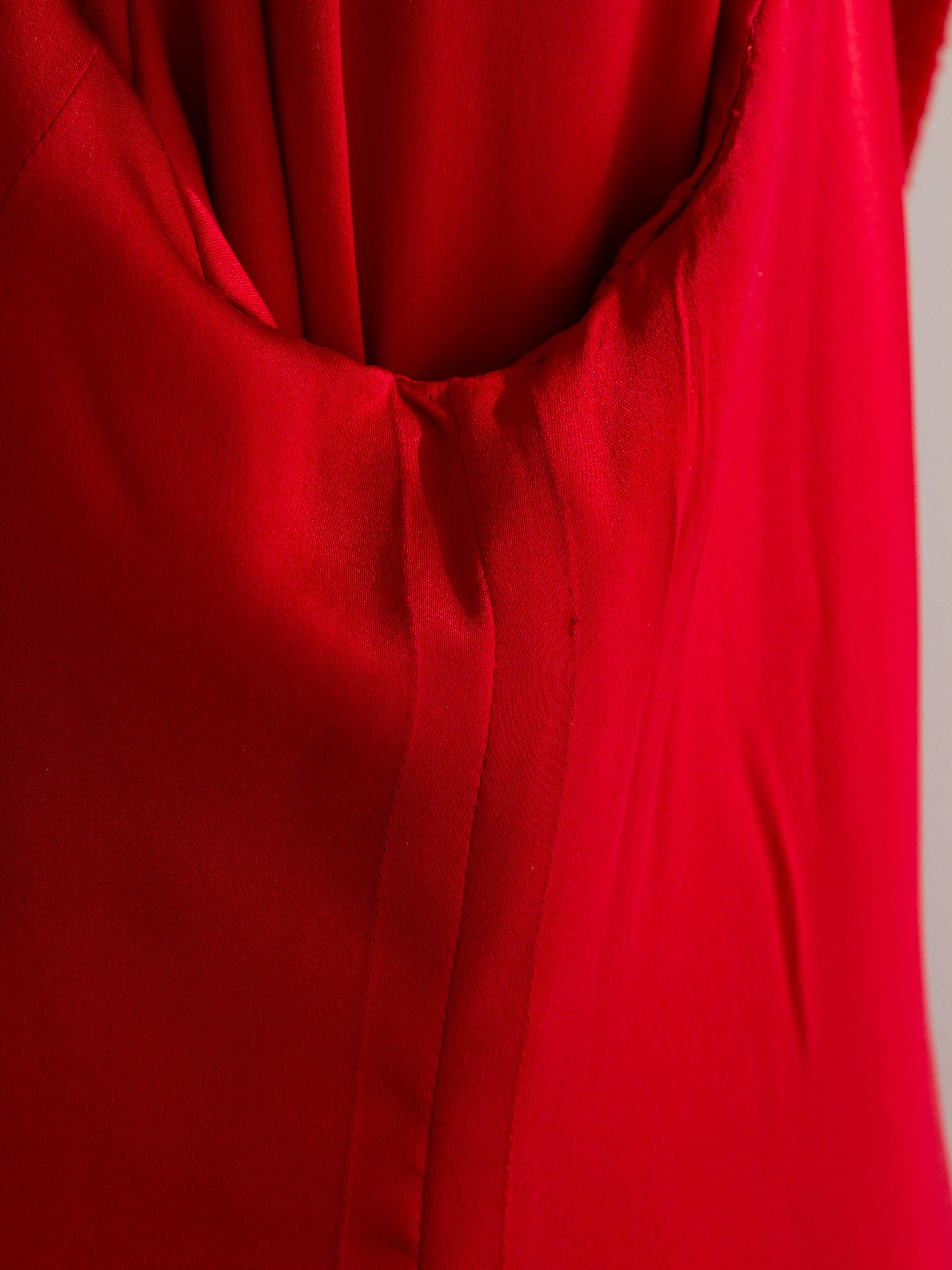 Chanel Vintage Herbst/Winter 1992 Runway Pariser Rot Gold Tweed Jacke Anzug im Angebot 10