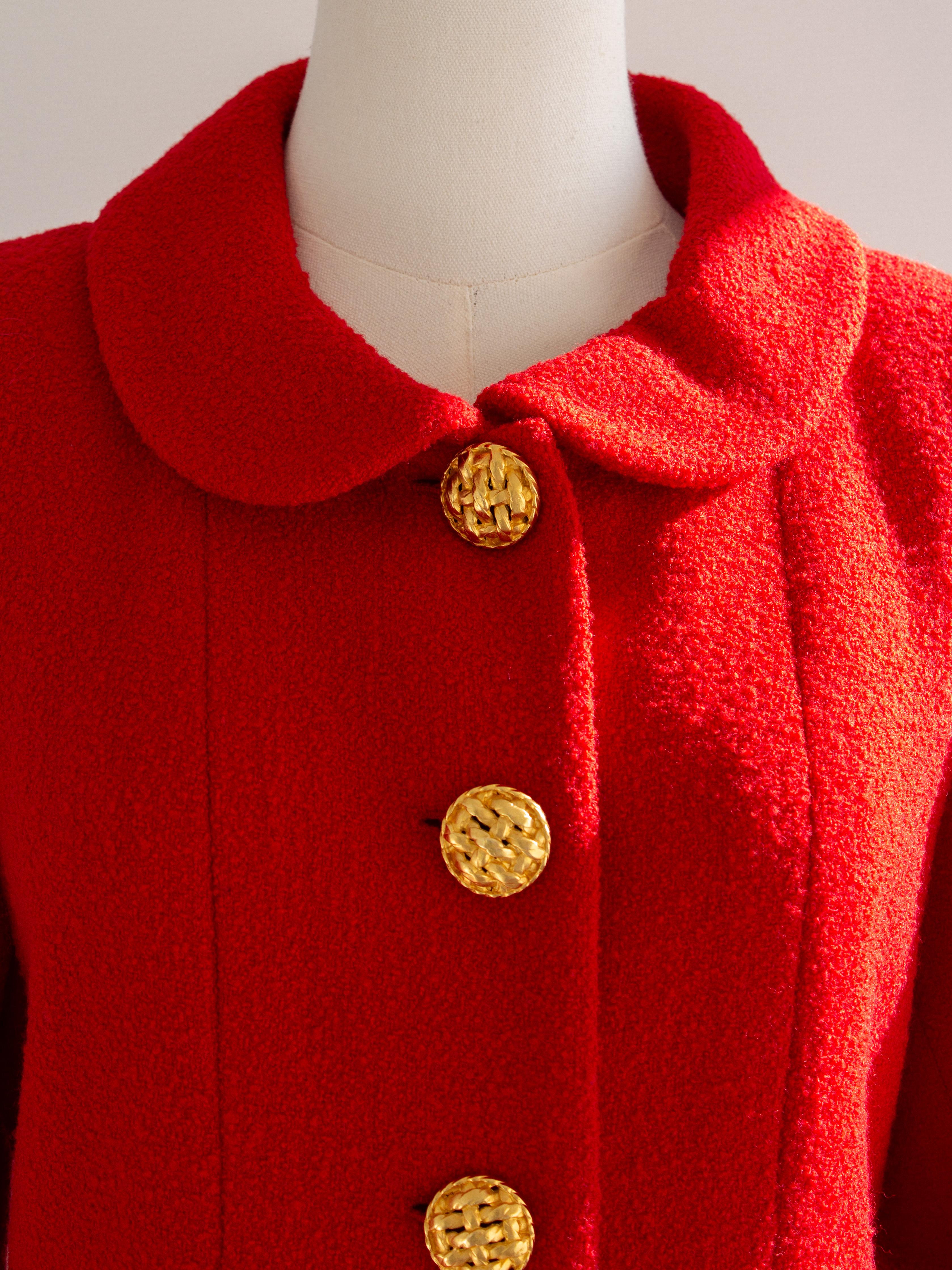 Chanel Vintage Herbst/Winter 1992 Runway Pariser Rot Gold Tweed Jacke Anzug im Angebot 1