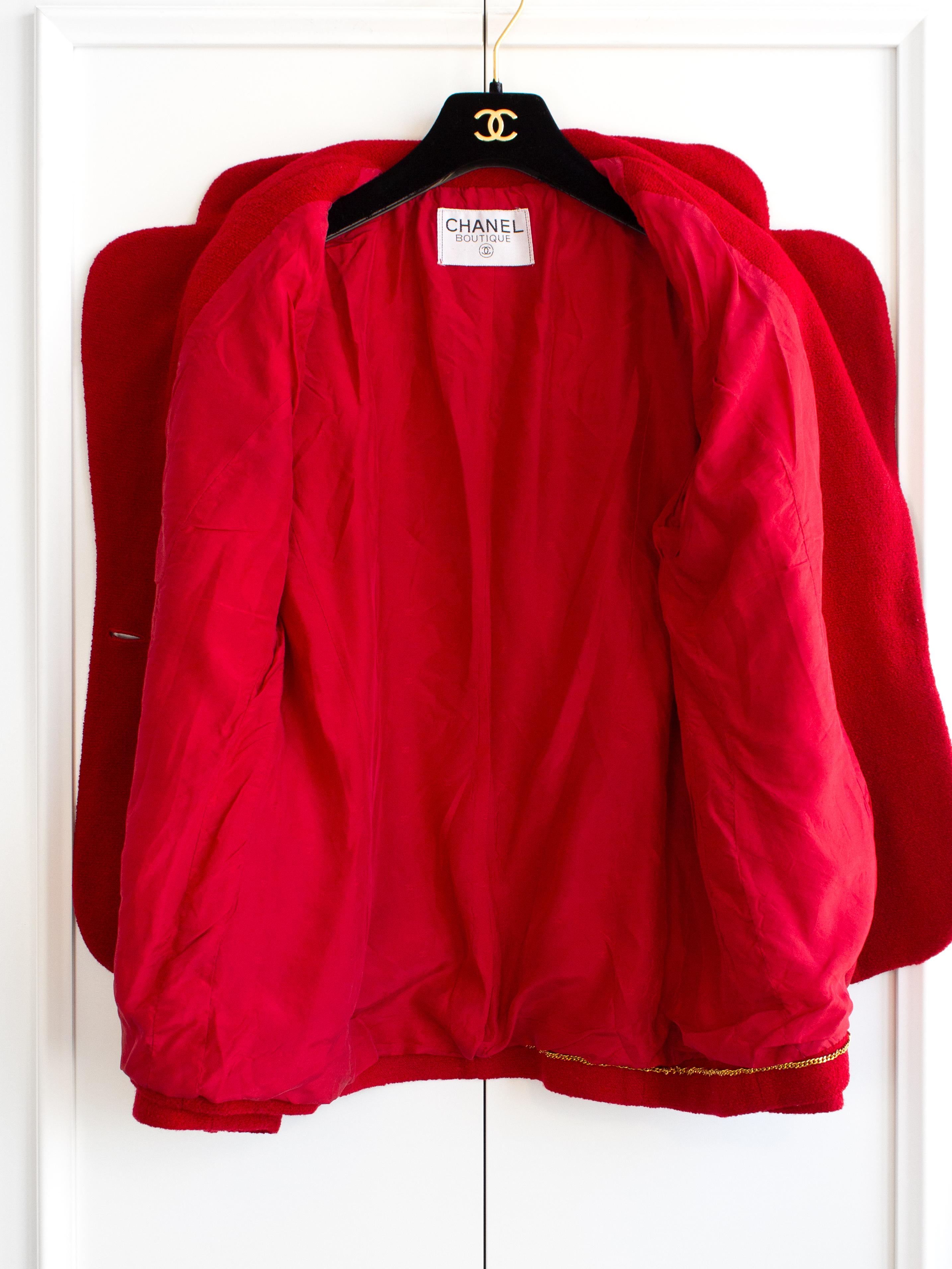 Chanel Vintage Fall/Winter 1994 Red Wool Tweed CC 94A Blazer Jacket 6