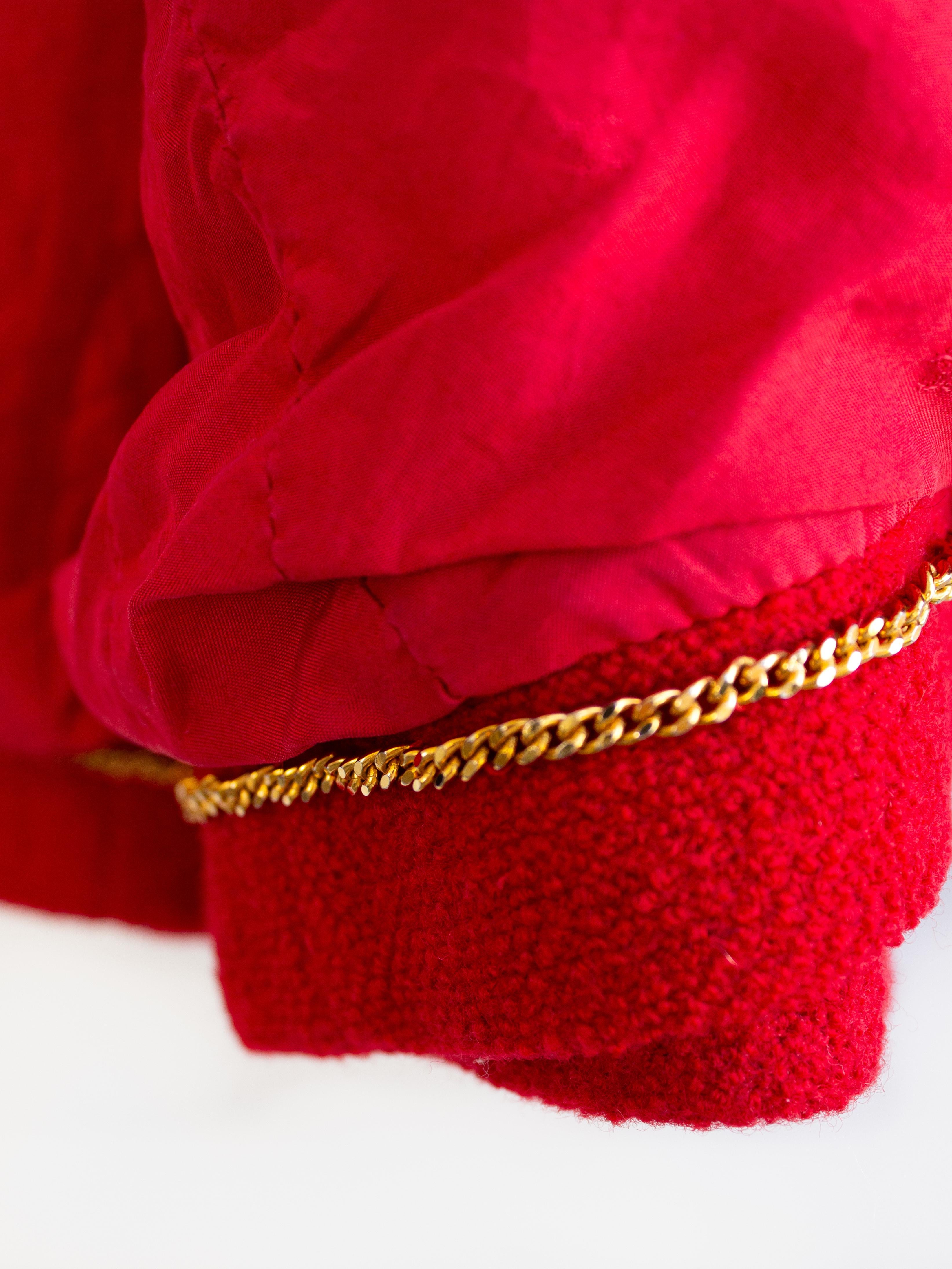 Chanel Vintage Fall/Winter 1994 Red Wool Tweed CC 94A Blazer Jacket 9