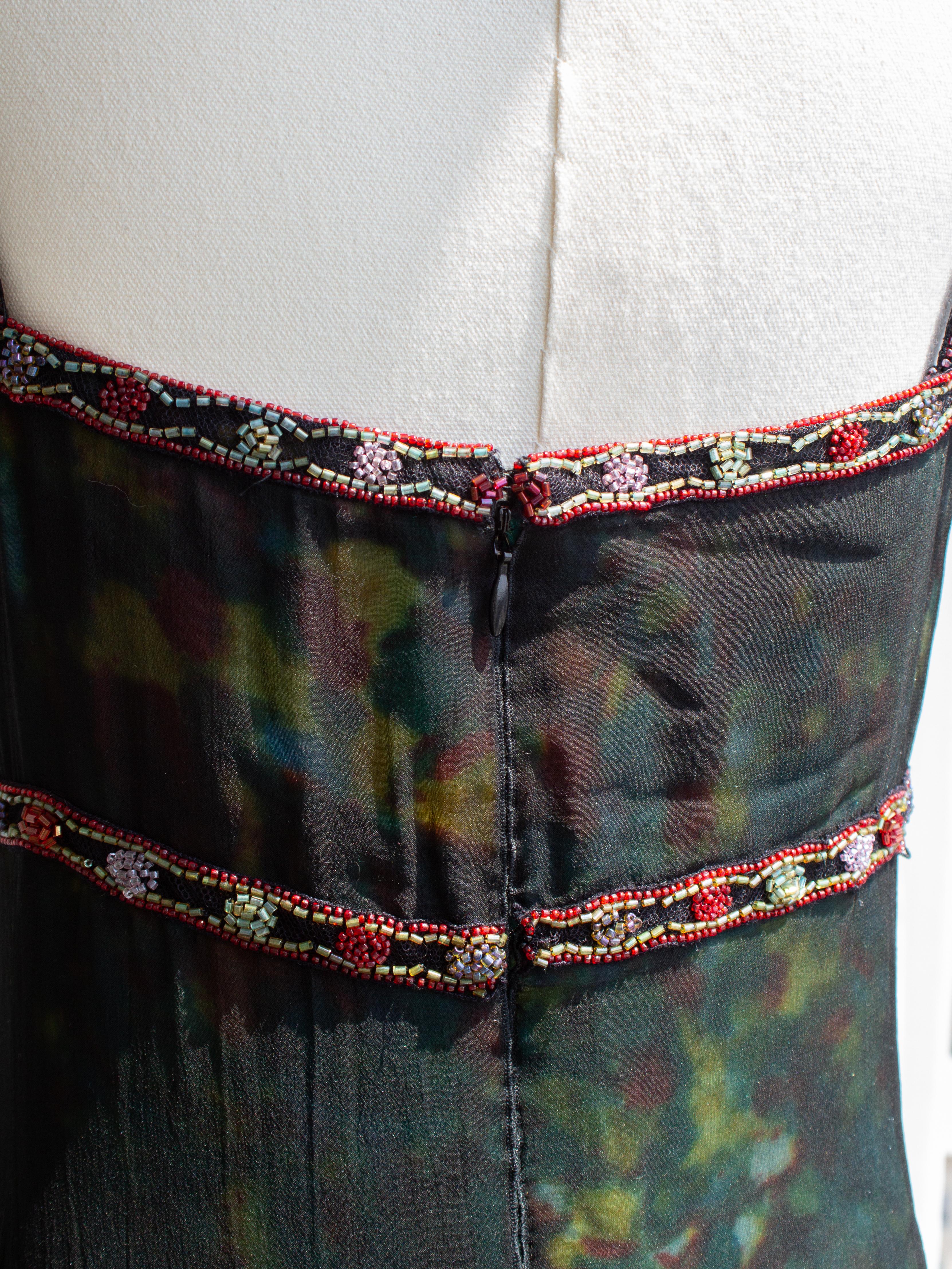 Chanel Vintage Herbst/Winter 1997 Schwarz Grün Aquarell Perlen 97A Kleid im Angebot 8