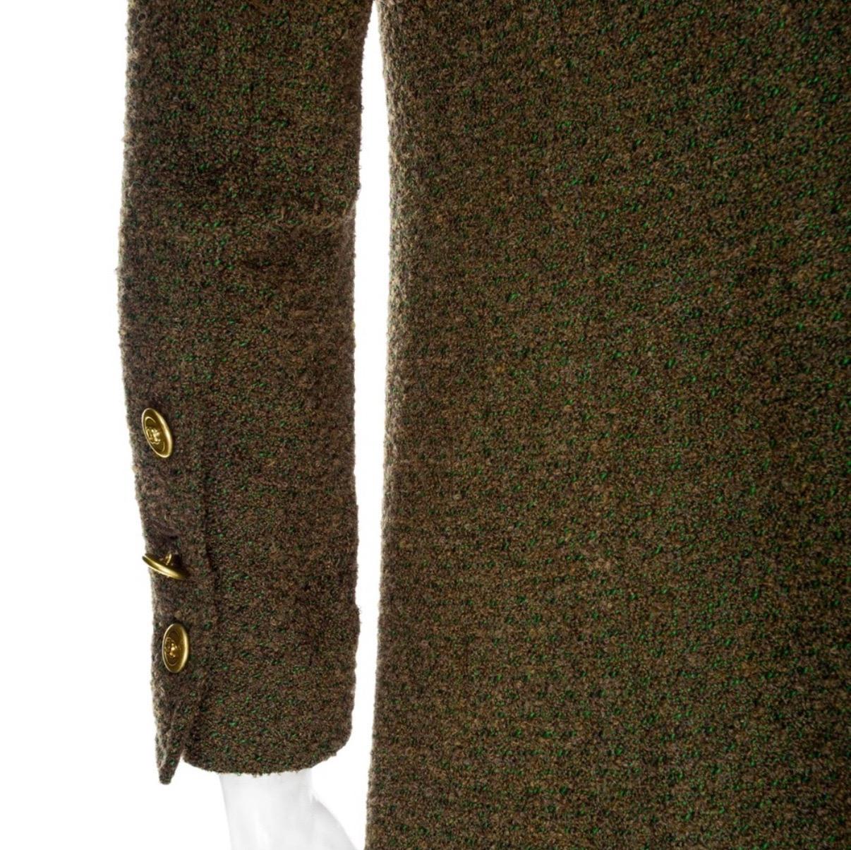 Chanel  Vintage Fall1994 Green Tweed CC Button Jacket For Sale 3